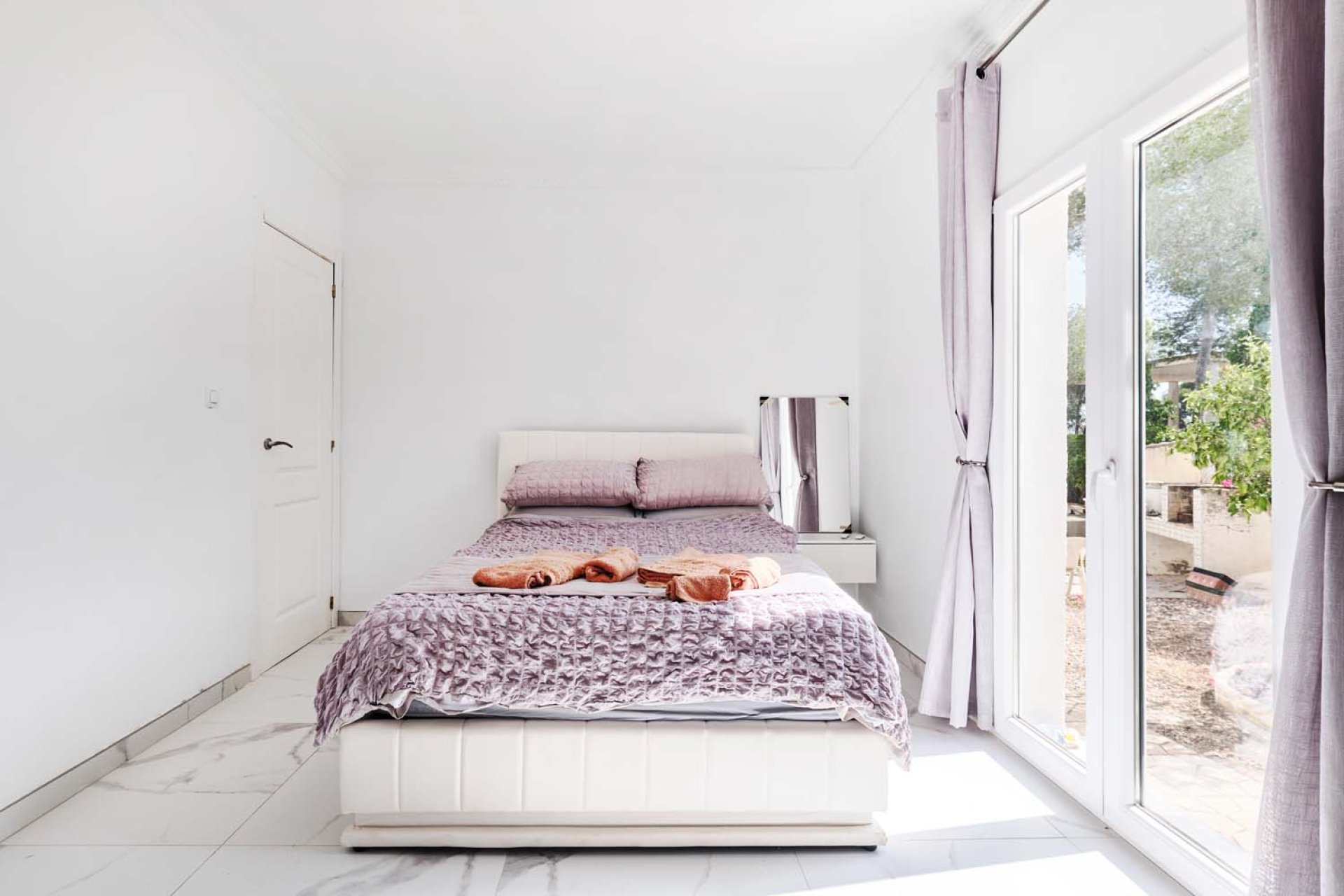 Resale - Villa -
Pinar de Campoverde - Pinar de Campoverde - Village