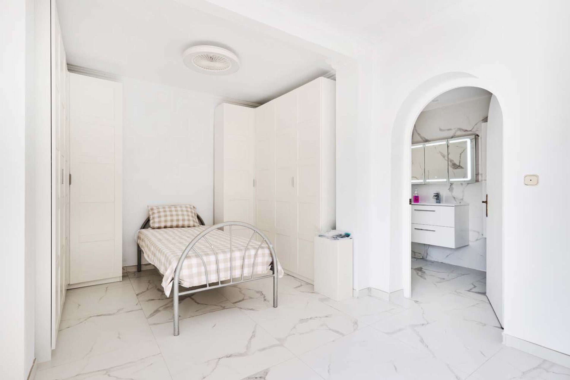 Resale - Villa -
Pinar de Campoverde - Pinar de Campoverde - Village