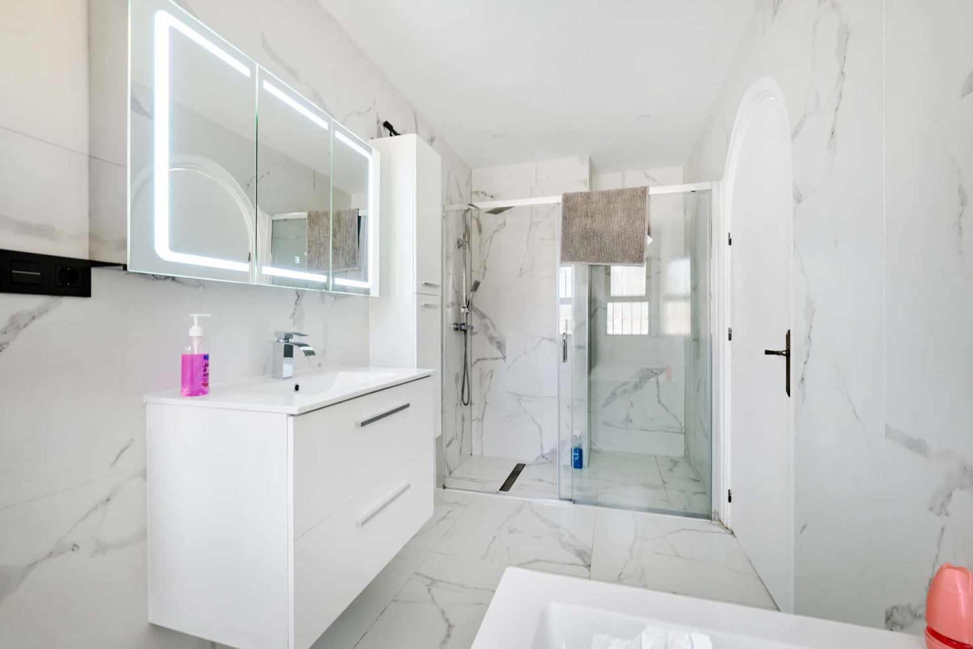 Resale - Villa -
Pinar de Campoverde - Pinar de Campoverde - Village