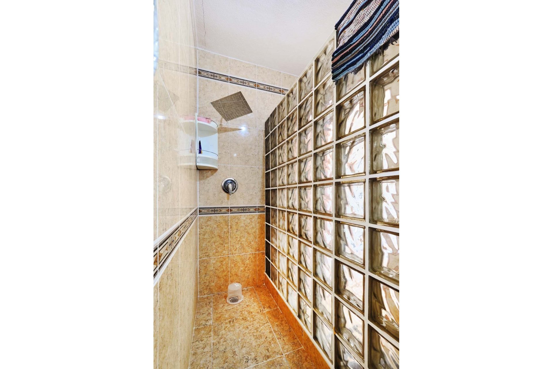Resale - Villa -
Pinar de Campoverde - Pinar de Campoverde - Village