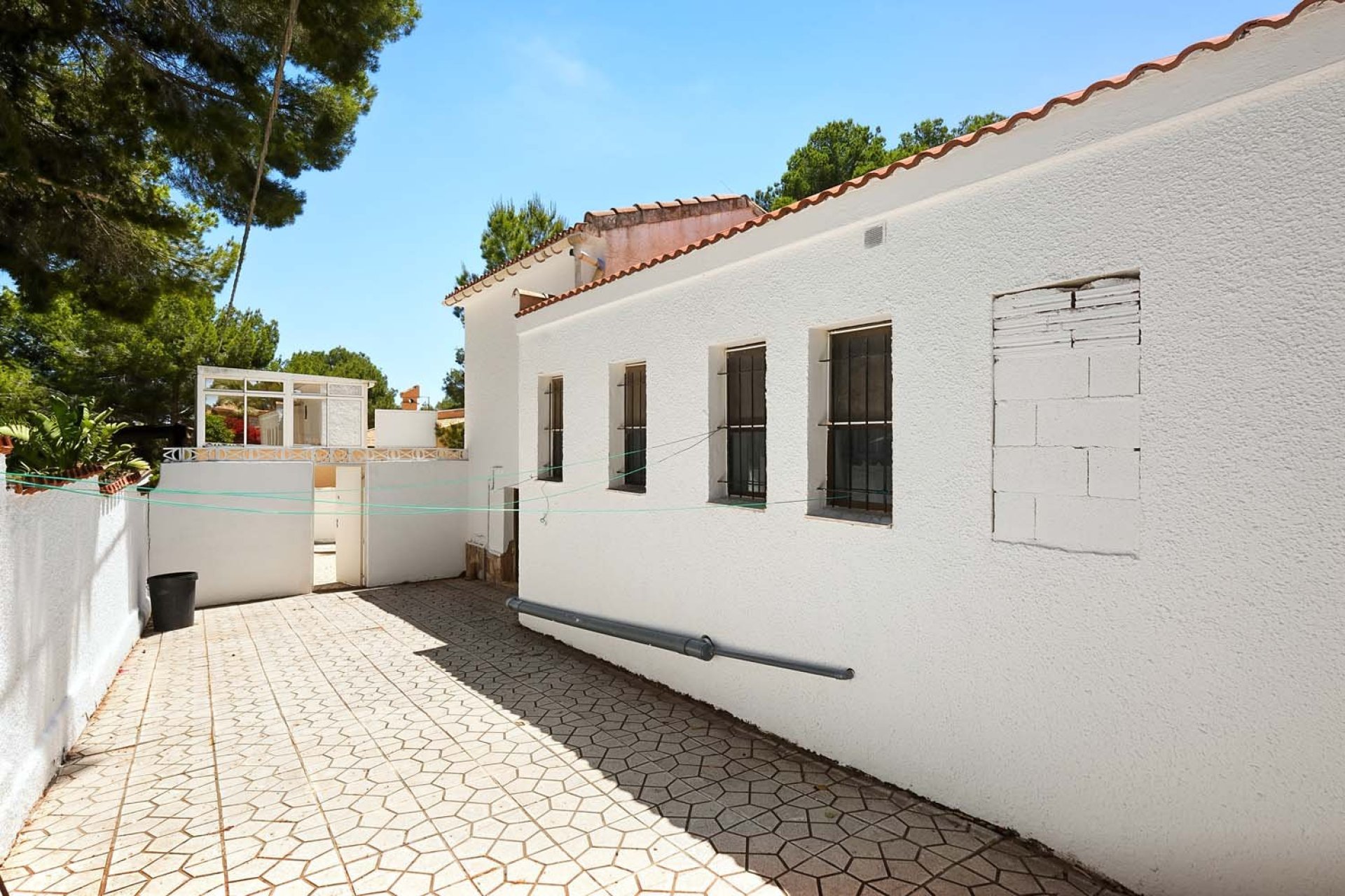 Resale - Villa -
Pinar de Campoverde - Pinar de Campoverde - Village