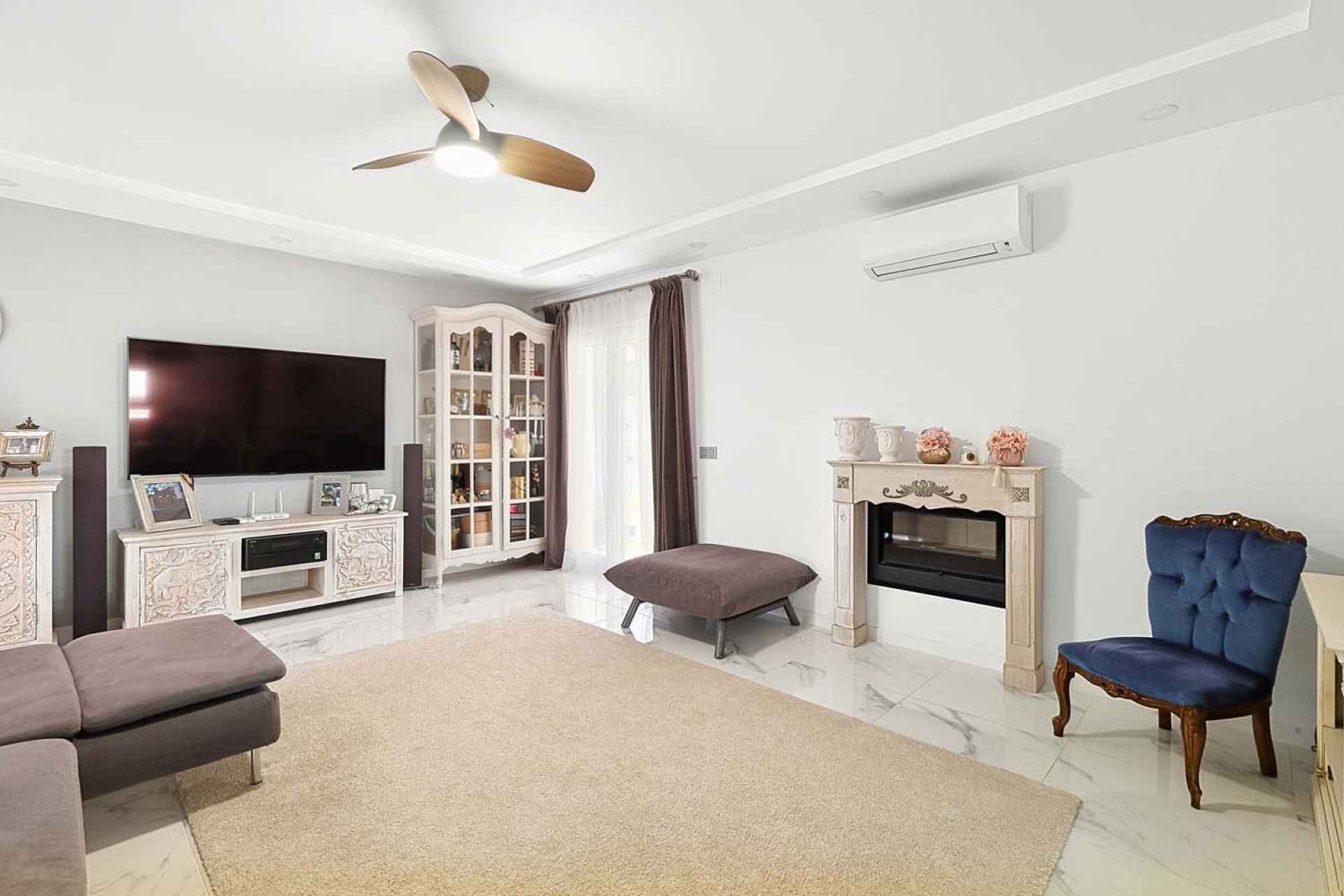 Resale - Villa -
Pinar de Campoverde - Pinar de Campoverde - Village