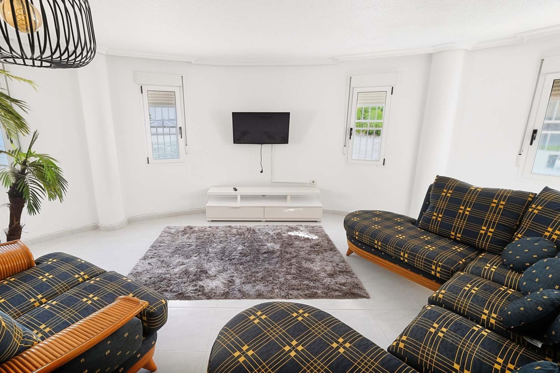 Resale - Villa -
Pinar de Campoverde - Pinar de Campoverde - Village