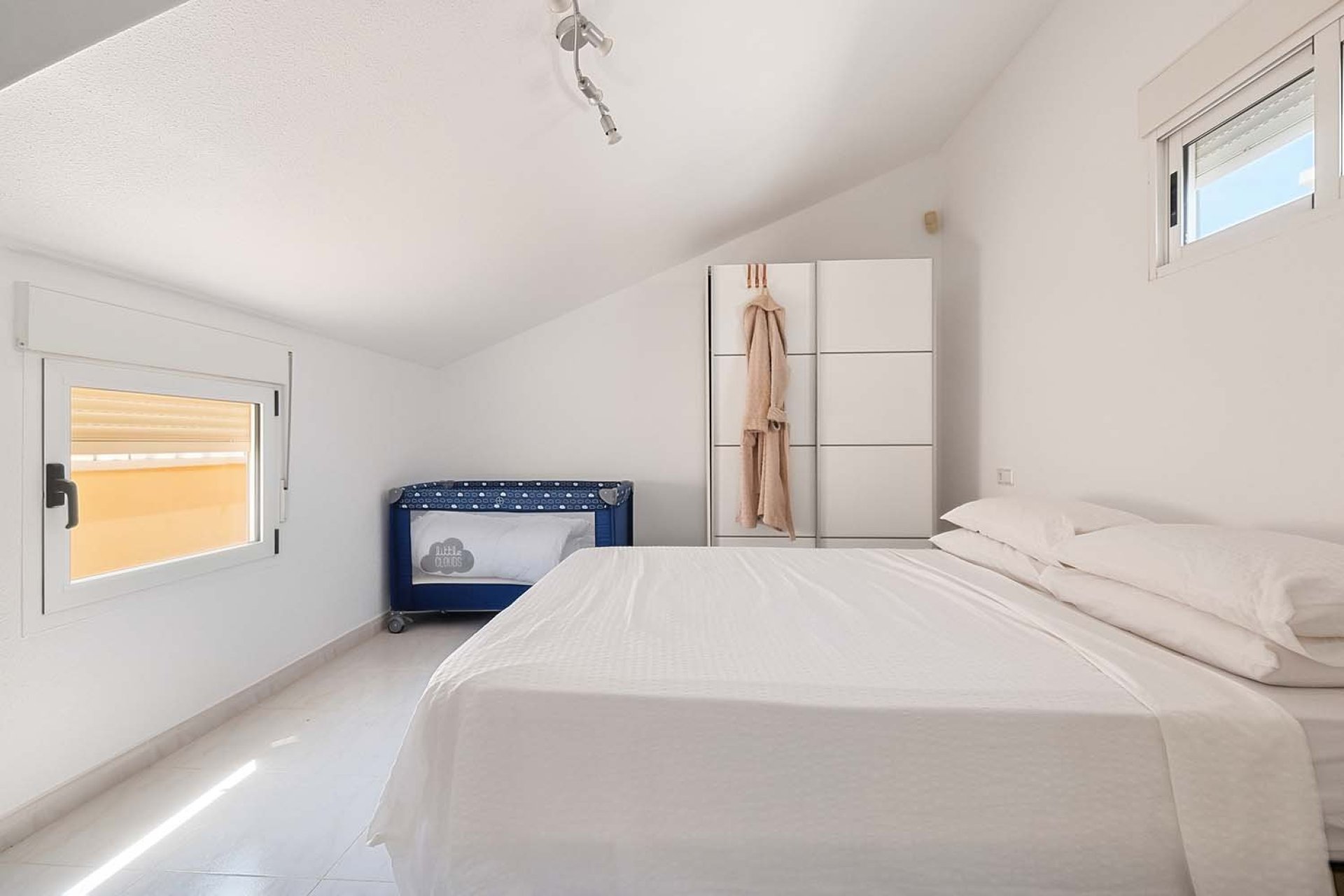 Resale - Villa -
Pinar de Campoverde - Pinar de Campoverde - Village