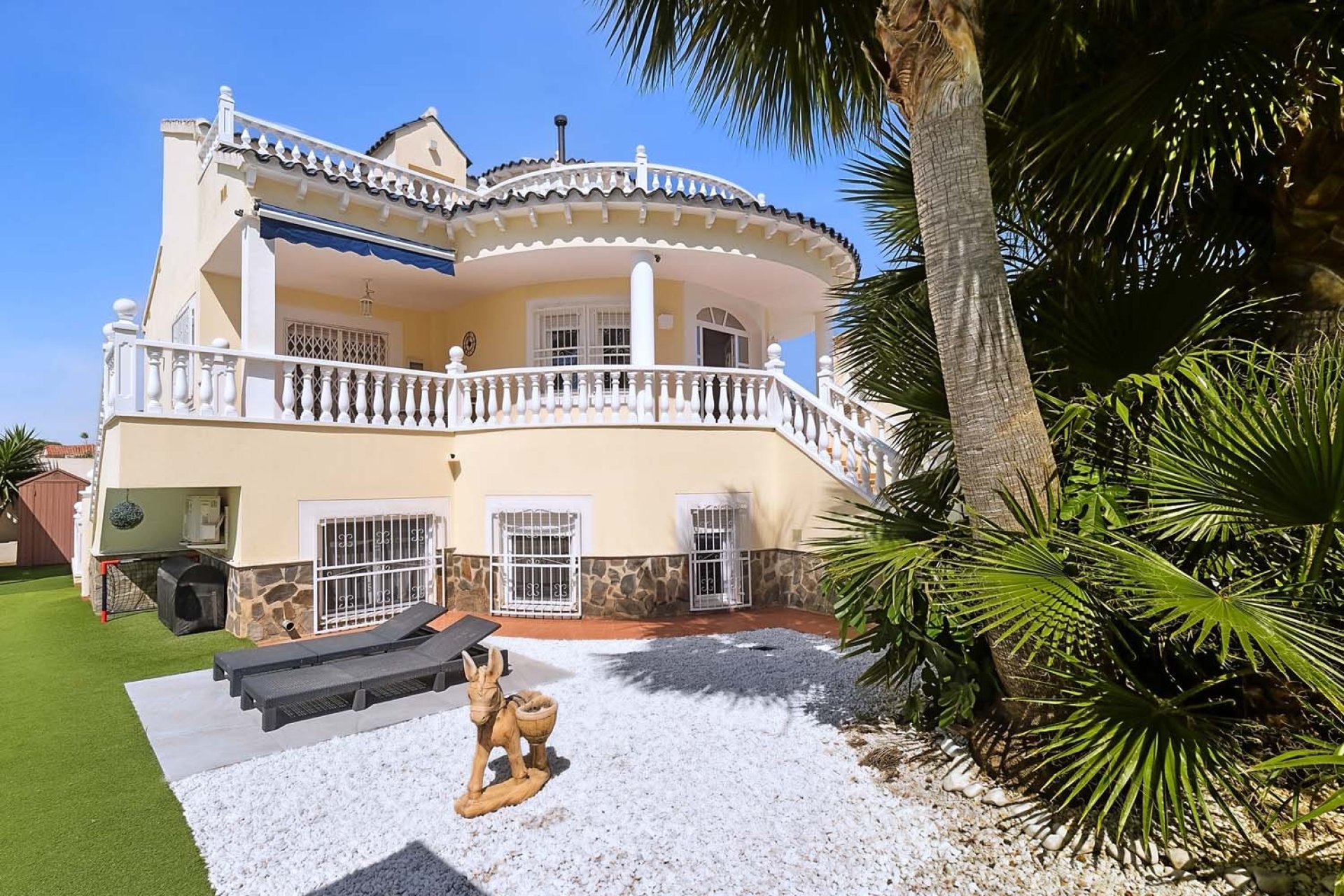 Resale - Villa -
Pinar de Campoverde - Pinar de Campoverde - Village