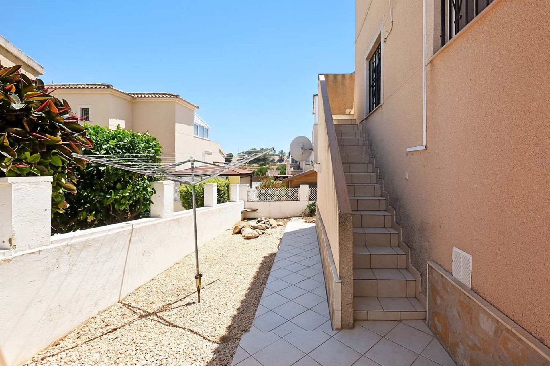 Resale - Villa -
Pinar de Campoverde - Pinar de Campoverde - Village