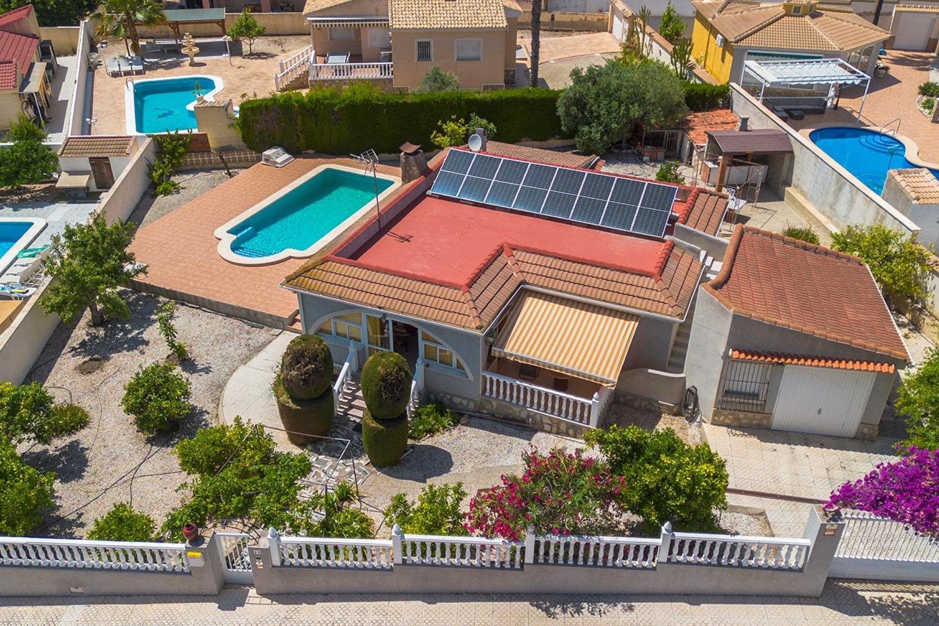 Resale - Villa -
Rojales - Centro de la Ciudad Quesada