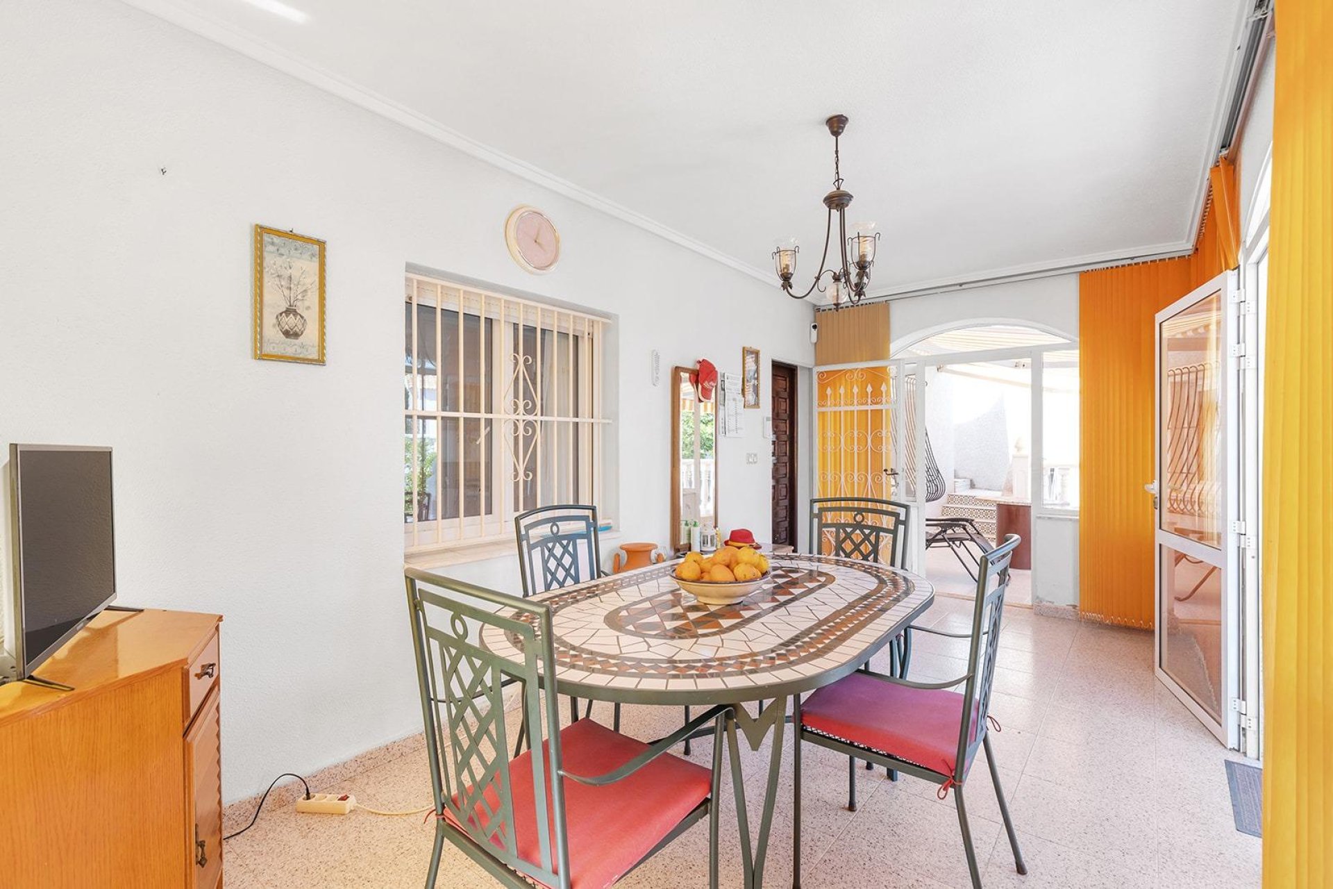 Resale - Villa -
Rojales - Centro de la Ciudad Quesada