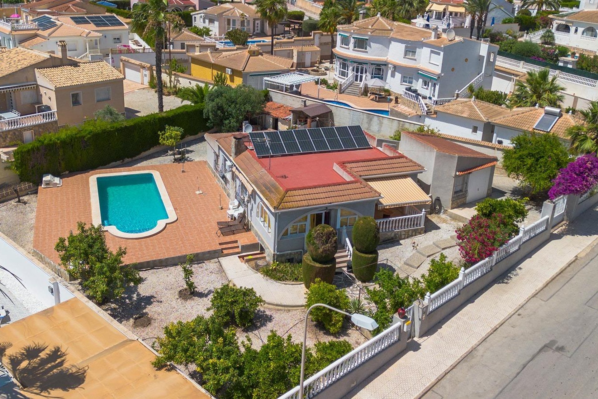 Resale - Villa -
Rojales - Centro de la Ciudad Quesada
