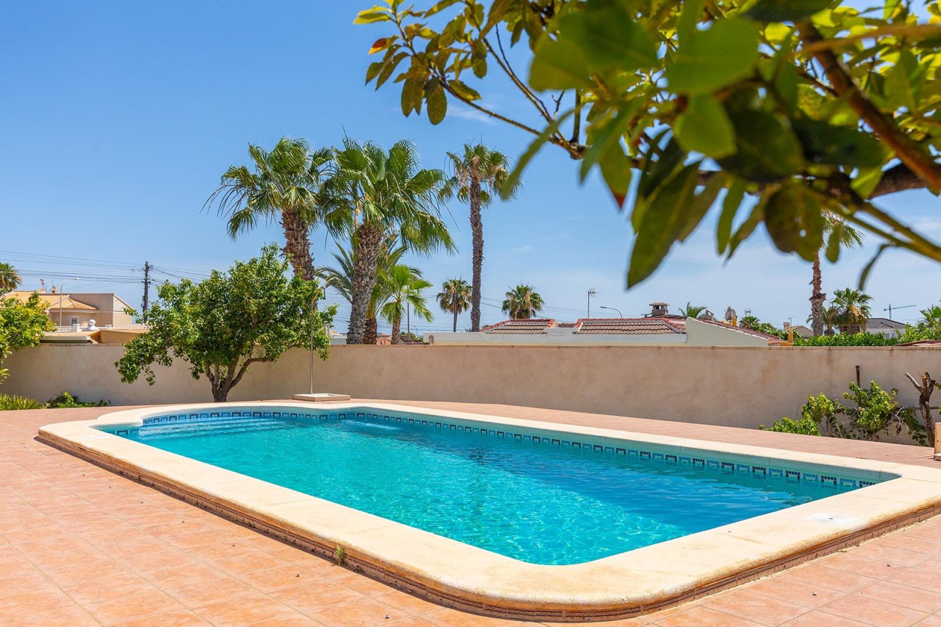Resale - Villa -
Rojales - Centro de la Ciudad Quesada