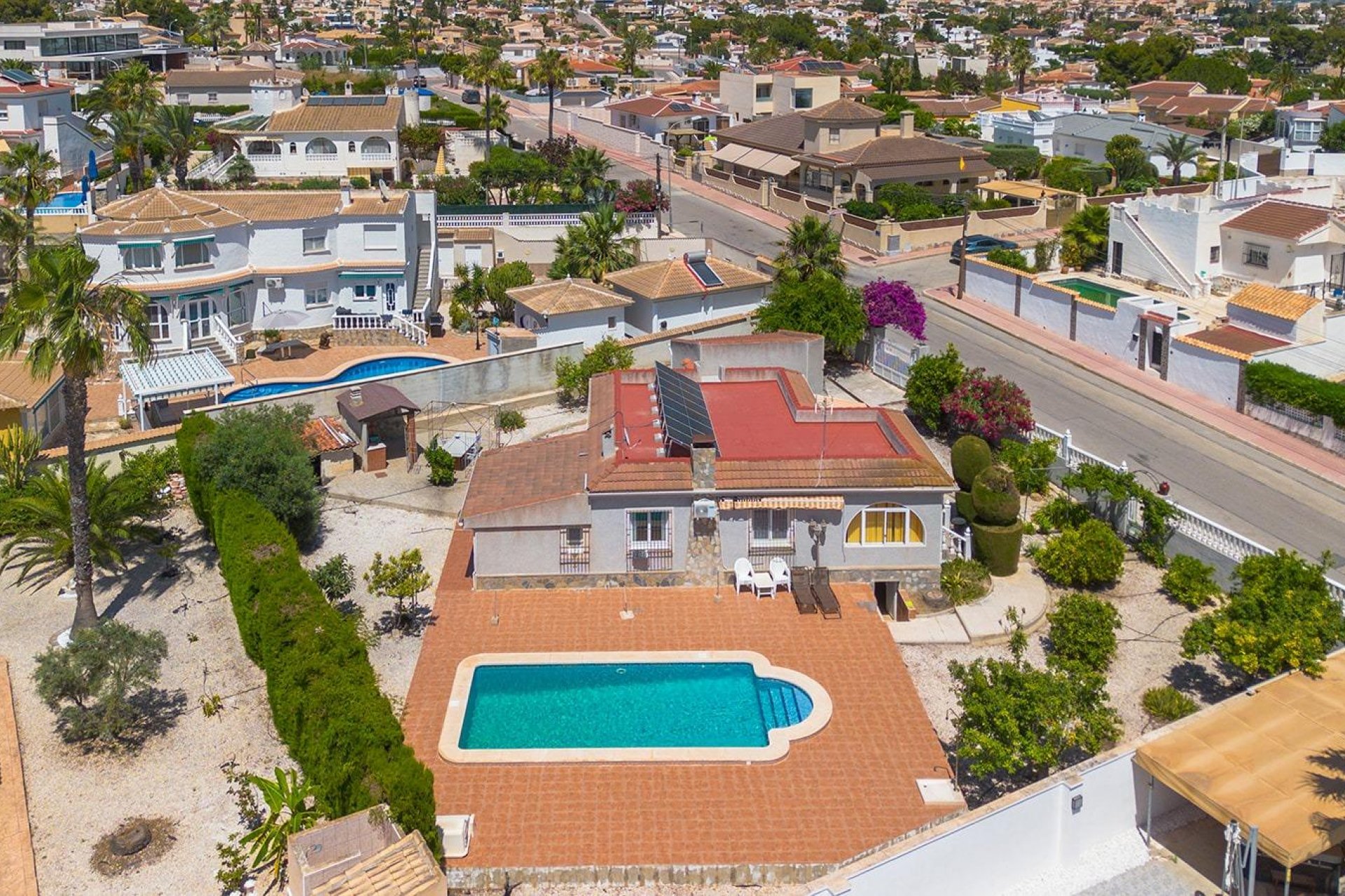 Resale - Villa -
Rojales - Centro de la Ciudad Quesada