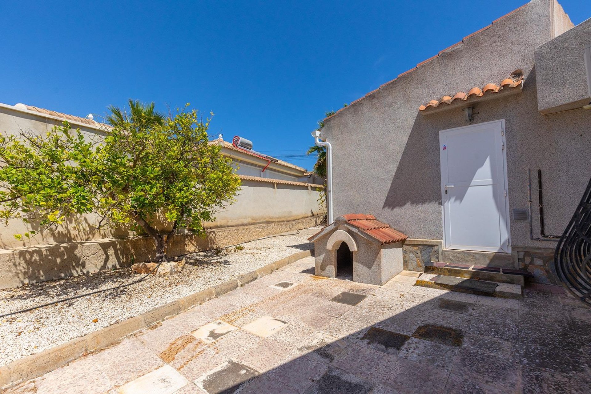 Resale - Villa -
Rojales - Centro de la Ciudad Quesada