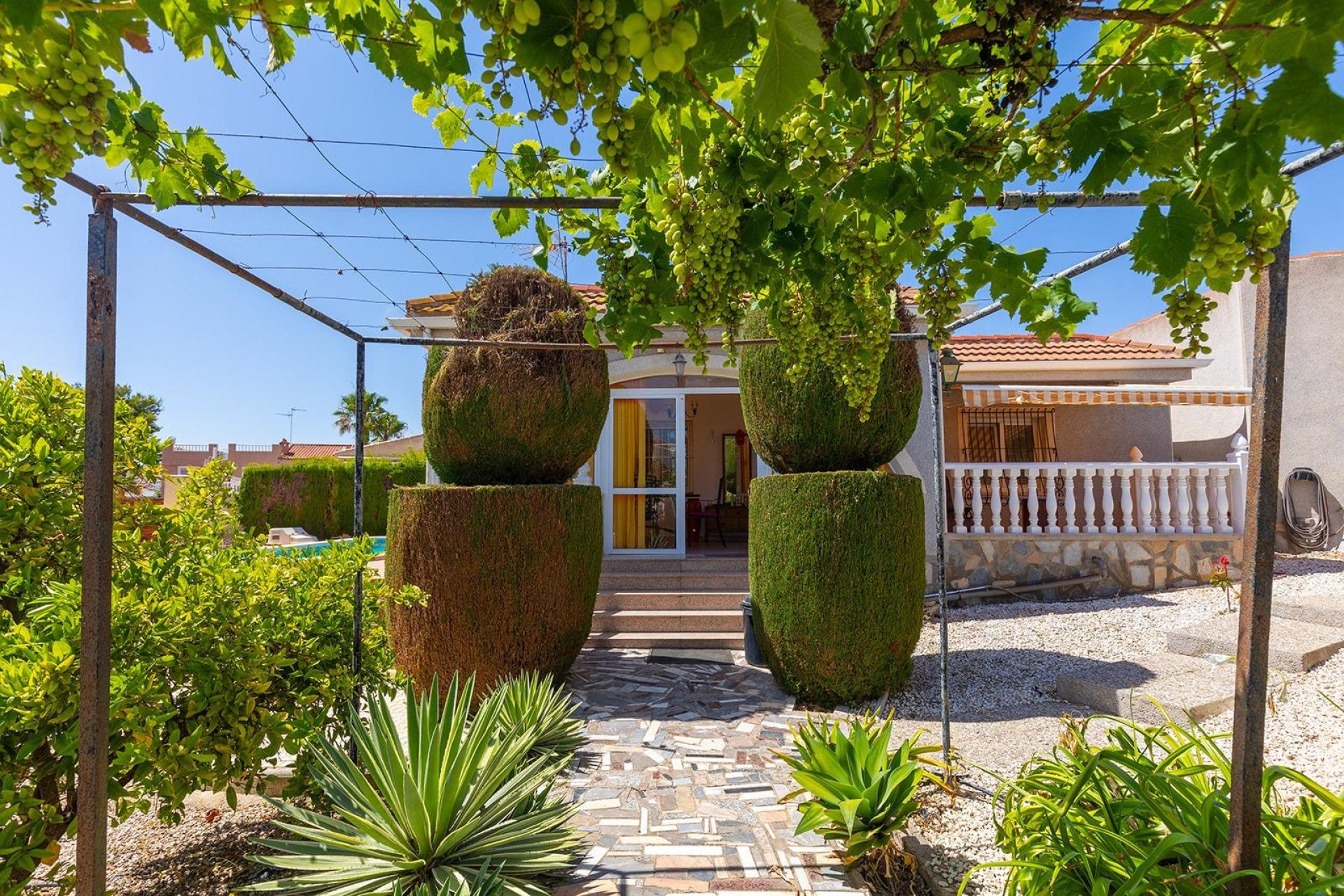 Resale - Villa -
Rojales - Centro de la Ciudad Quesada