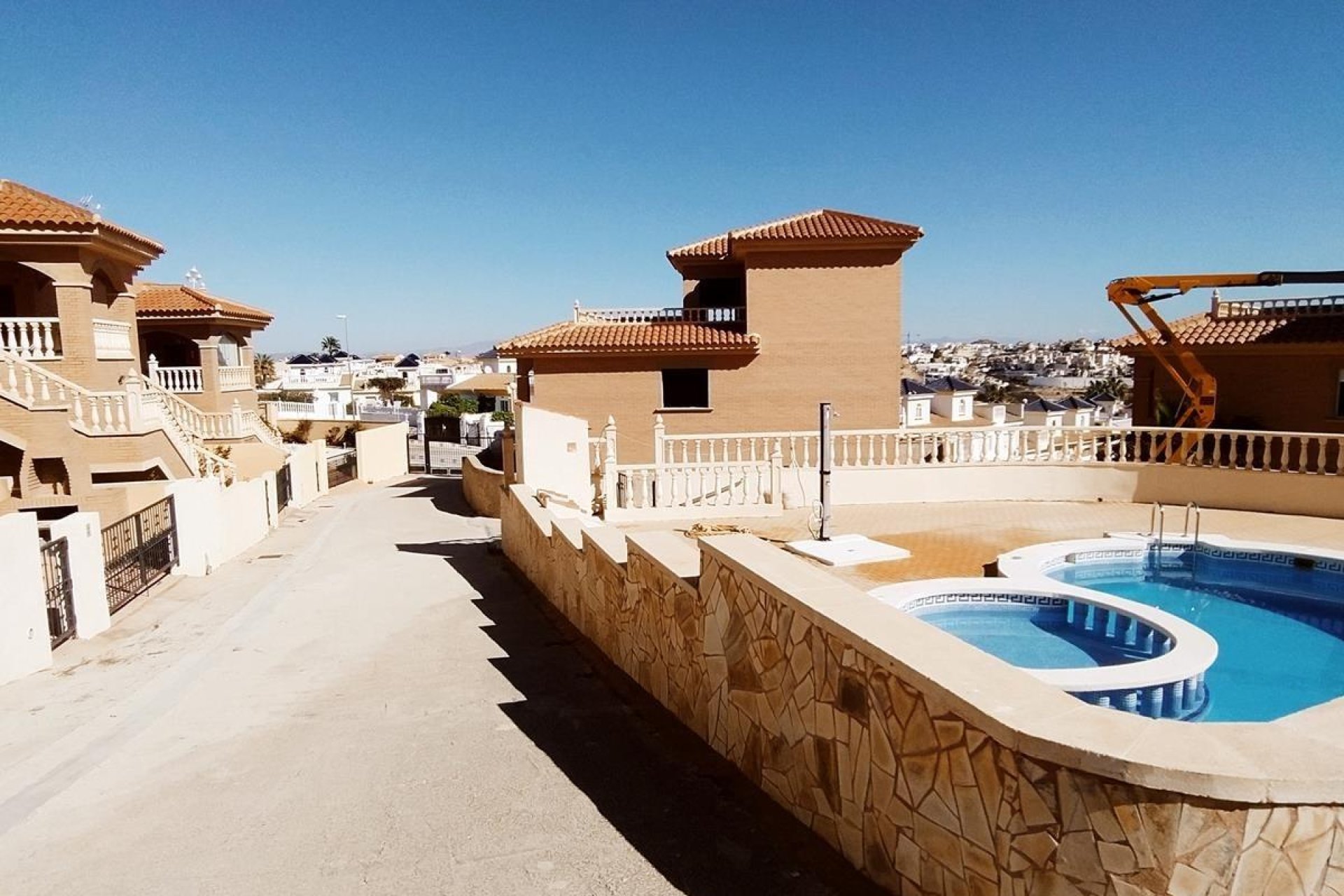 Resale - Villa -
Rojales - Costa blanca sur