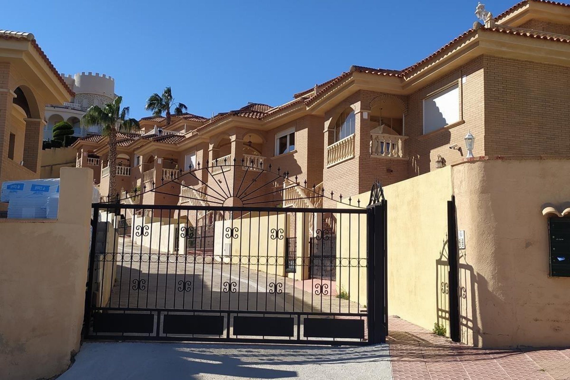 Resale - Villa -
Rojales - Costa blanca sur