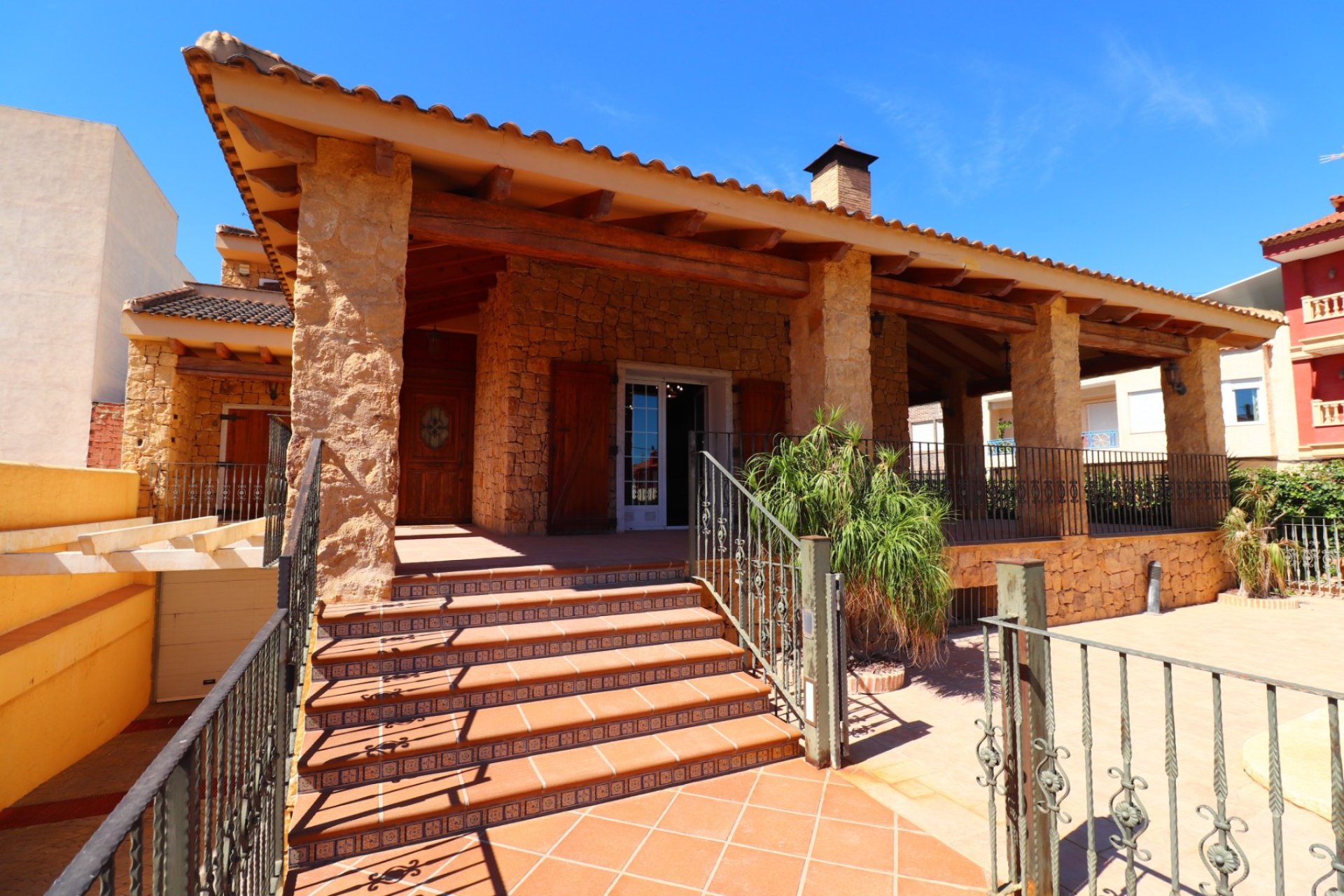 Resale - Villa -
Rojales - Los Palacios