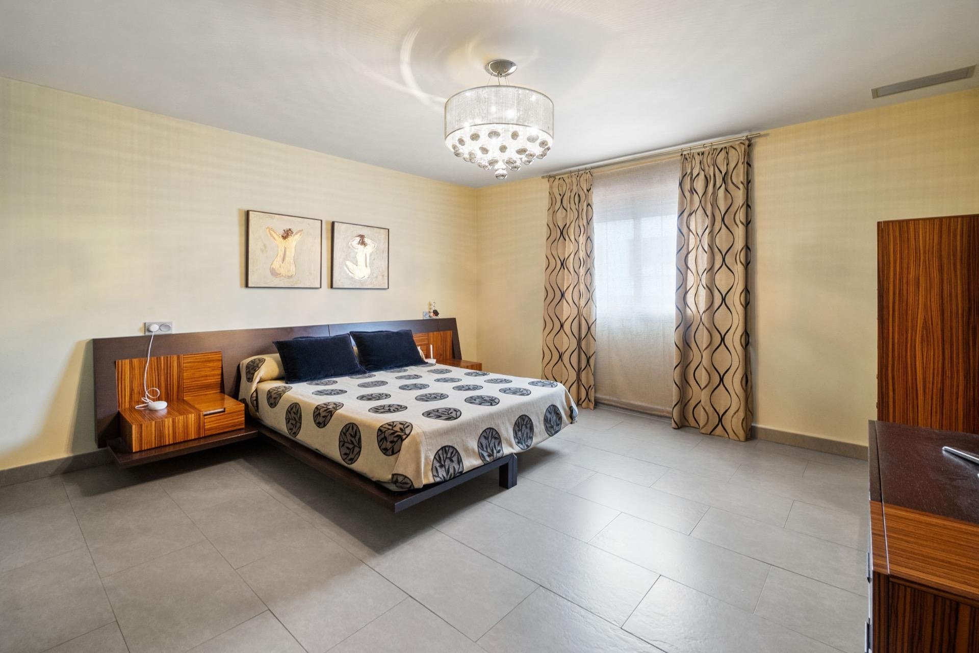 Resale - Villa -
Rojales - Rojales - Village