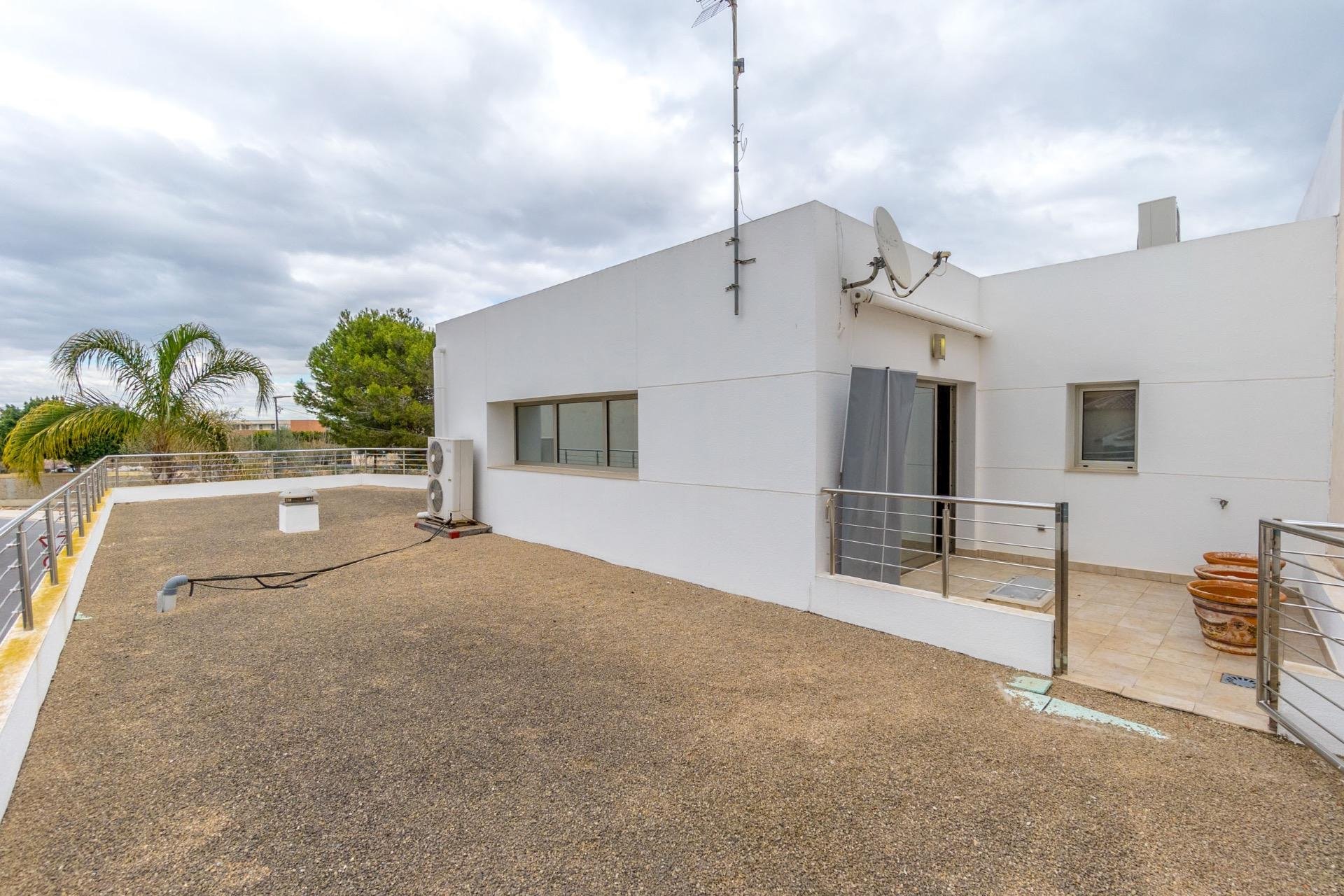 Resale - Villa -
Rojales - Rojales - Village