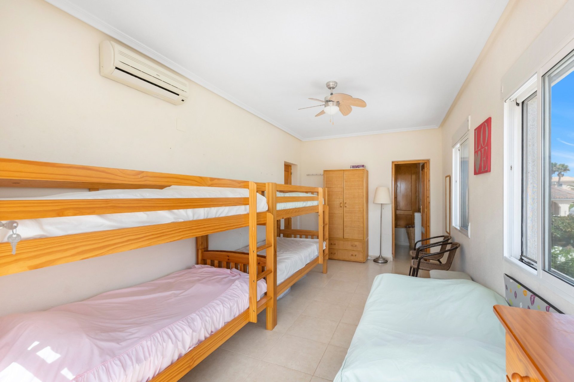 Resale - Villa -
San Isidro - San Fulgencio