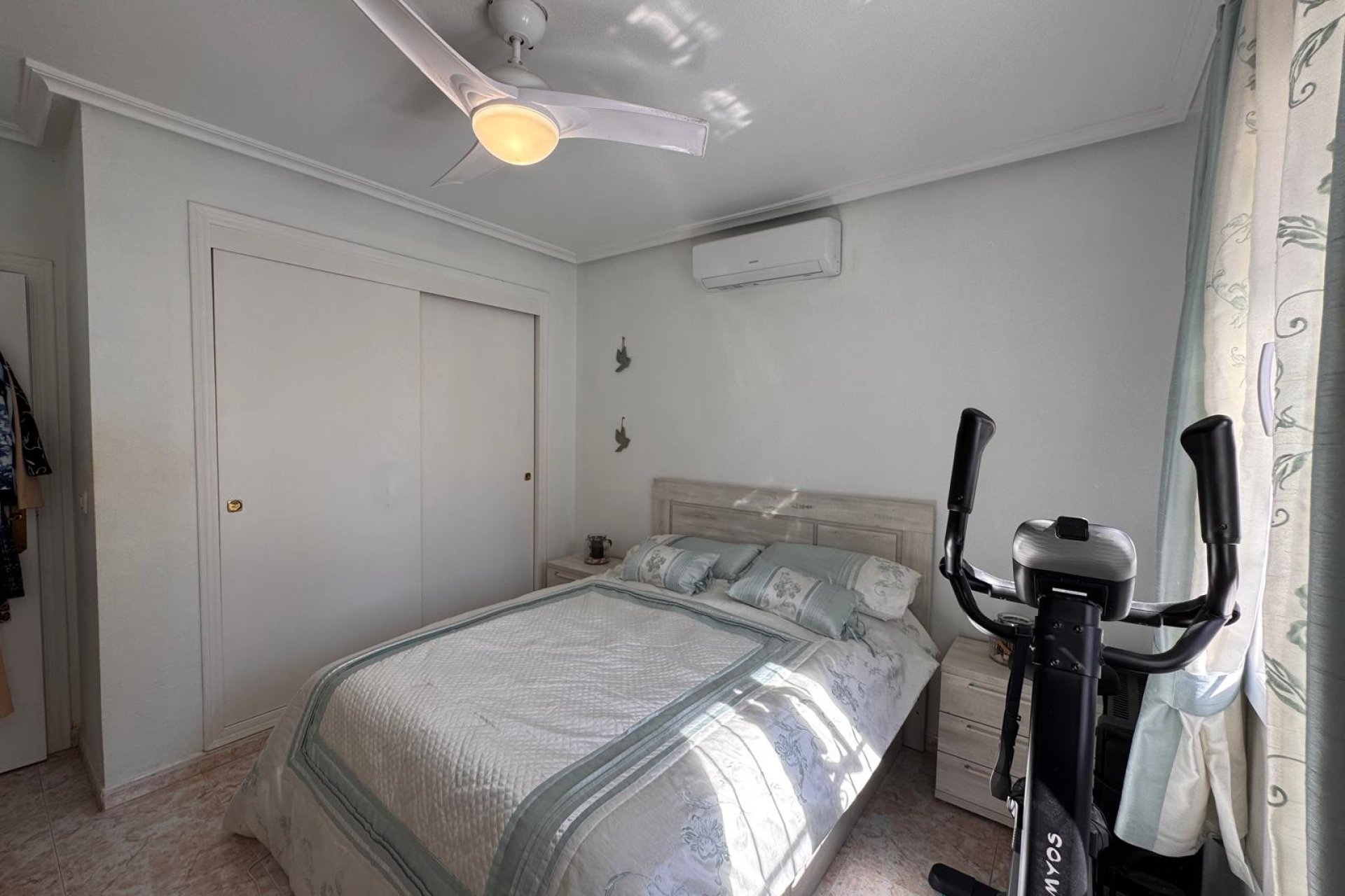 Resale - Villa -
San Miguel de Salinas - Blue Lagoon