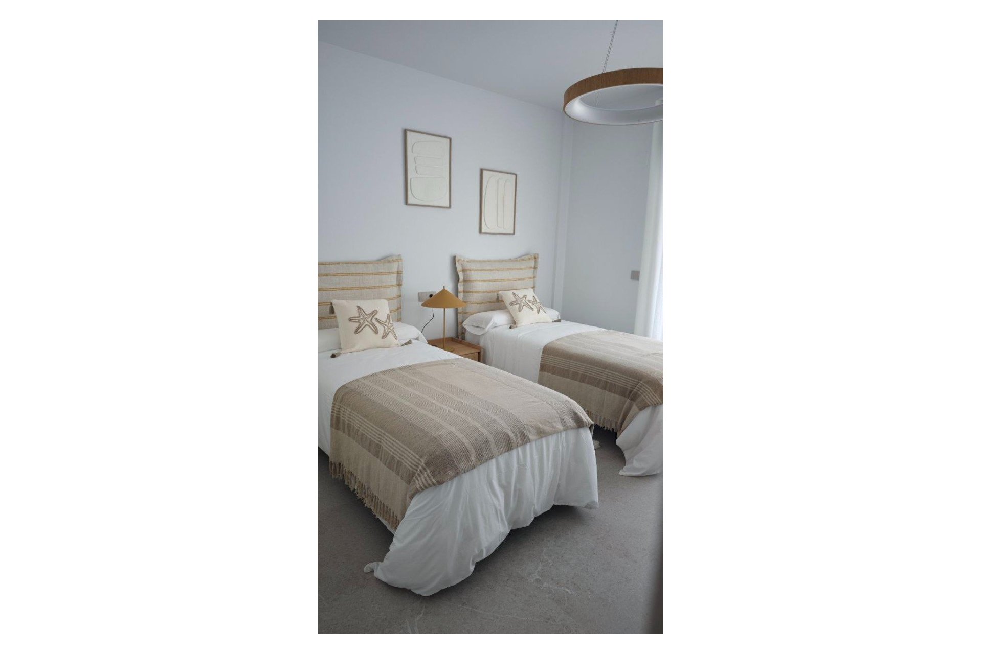 Resale - Villa -
San Miguel de Salinas - Cerro Del Sol