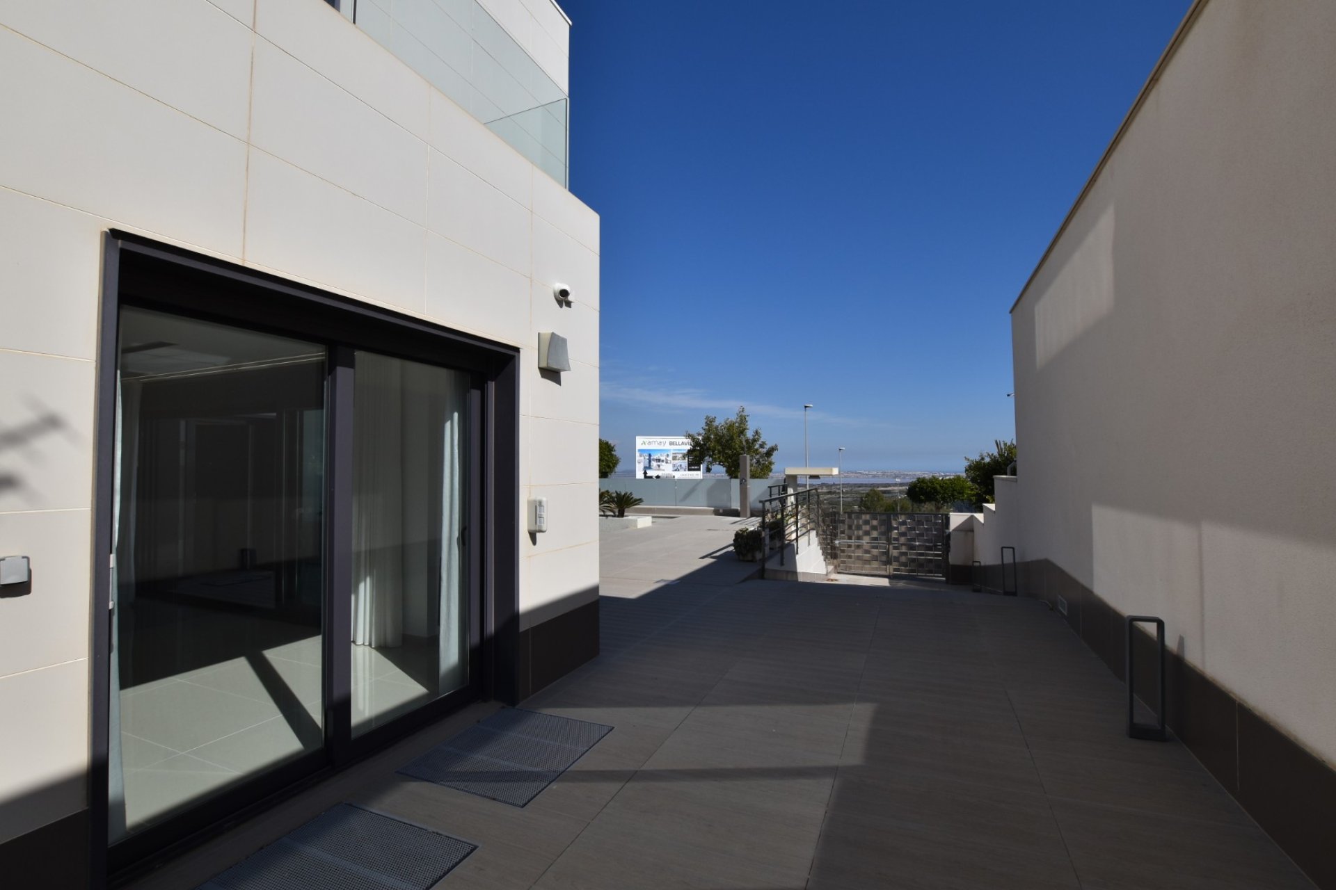 Resale - Villa -
San Miguel de Salinas - La Cañada - Los Alcores