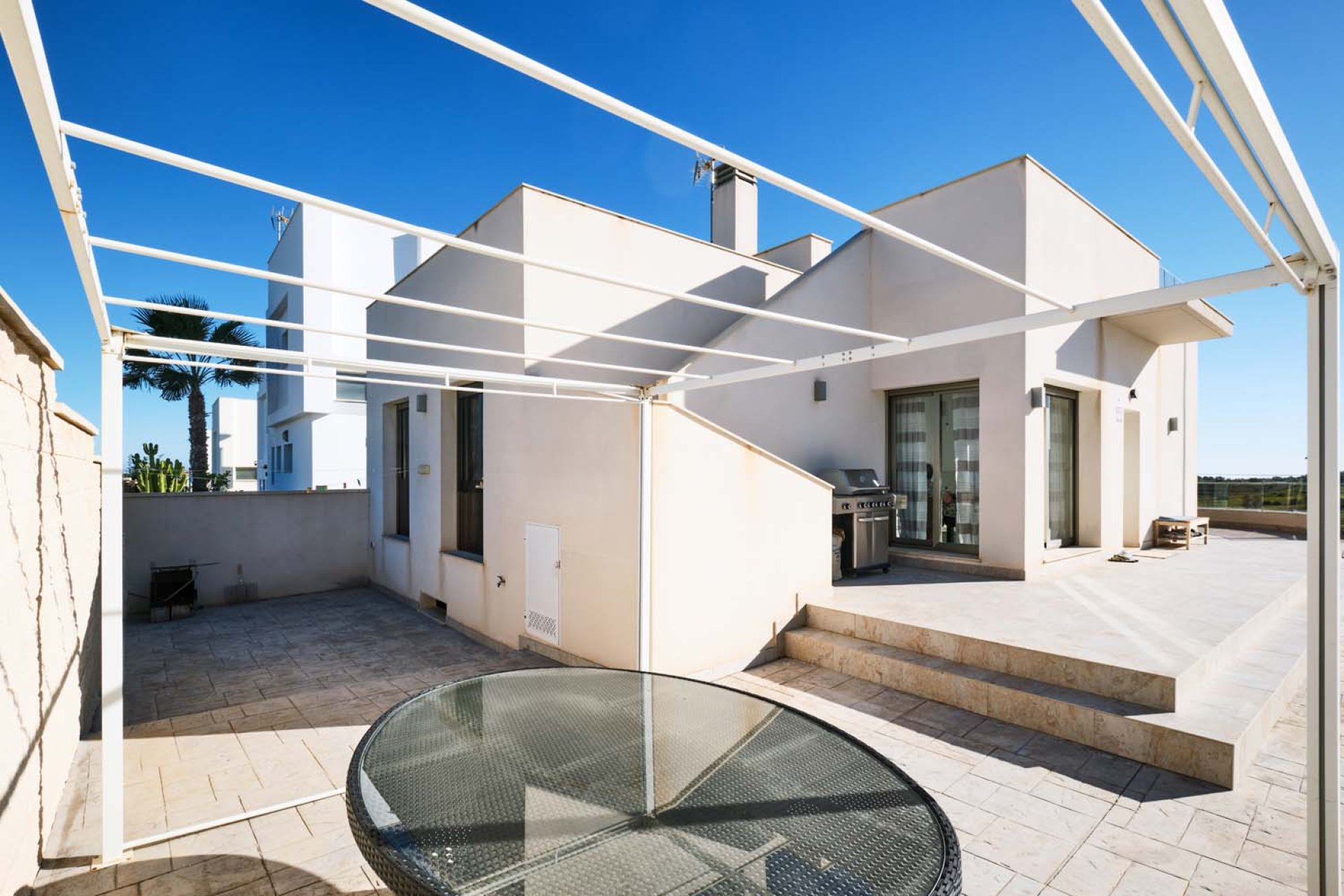 Resale - Villa -
San Miguel de Salinas - La Cañada - Los Alcores