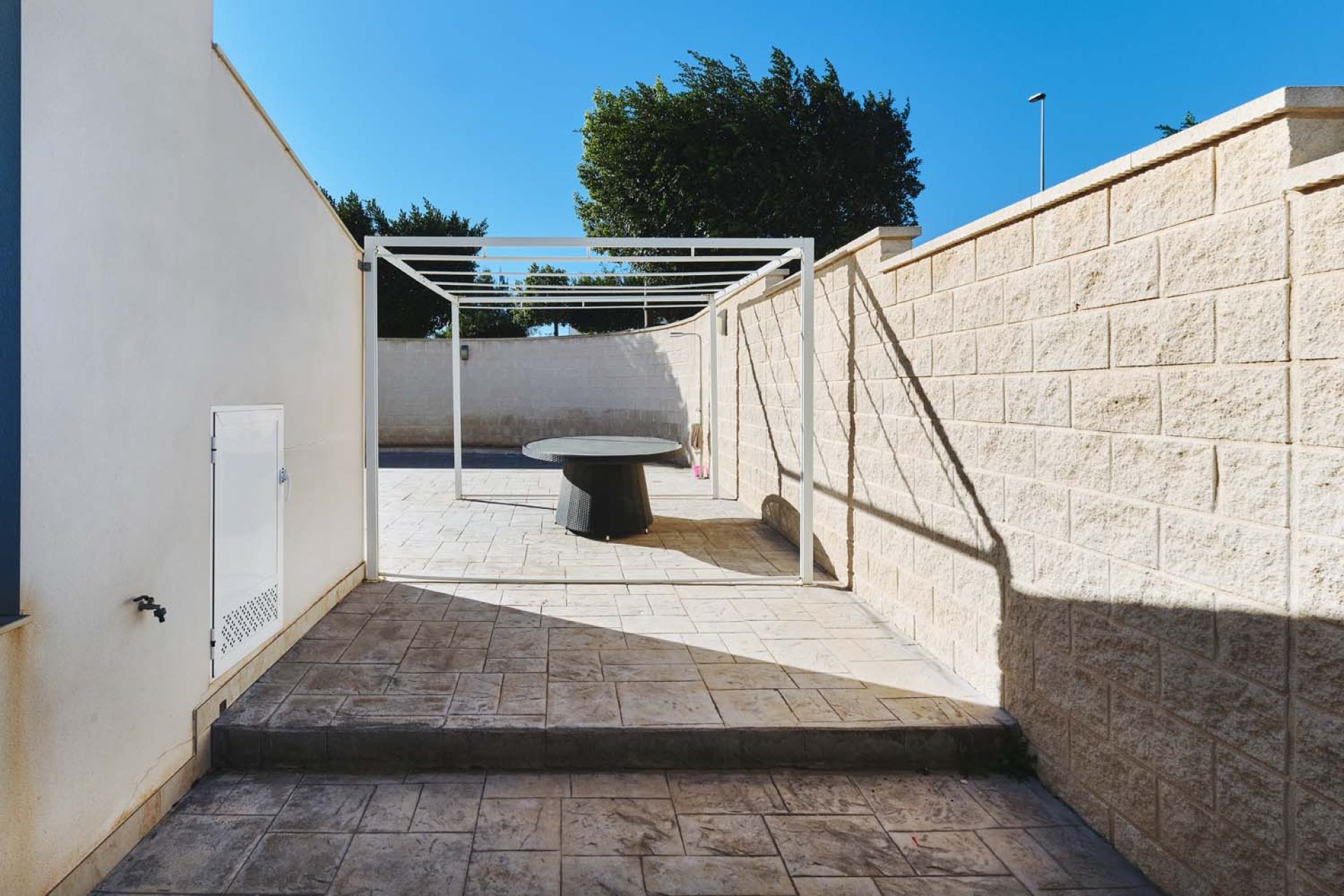 Resale - Villa -
San Miguel de Salinas - La Cañada - Los Alcores