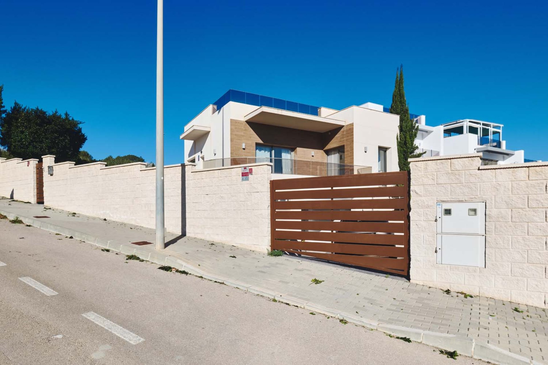 Resale - Villa -
San Miguel de Salinas - La Cañada - Los Alcores