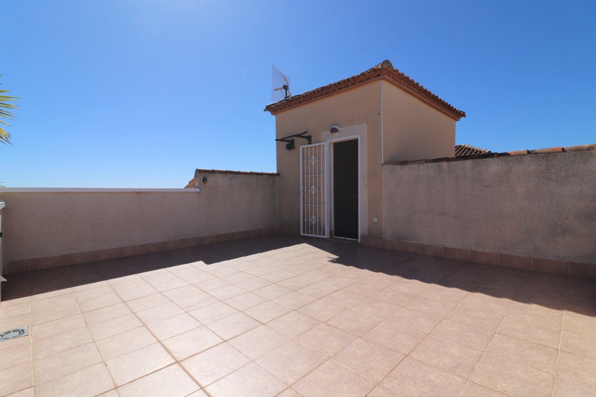 Resale - Villa -
San Miguel de Salinas - Lake View Mansions