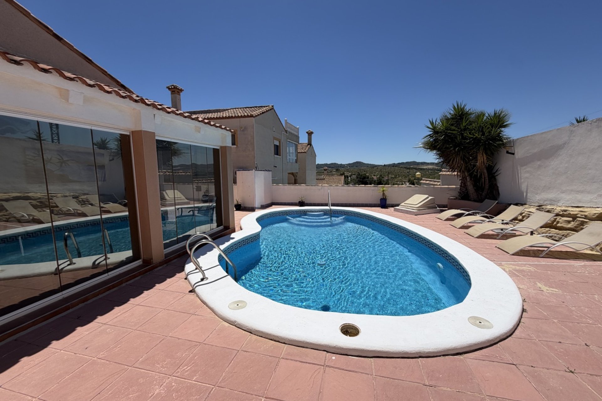 Resale - Villa -
San Miguel de Salinas - Lake View Mansions