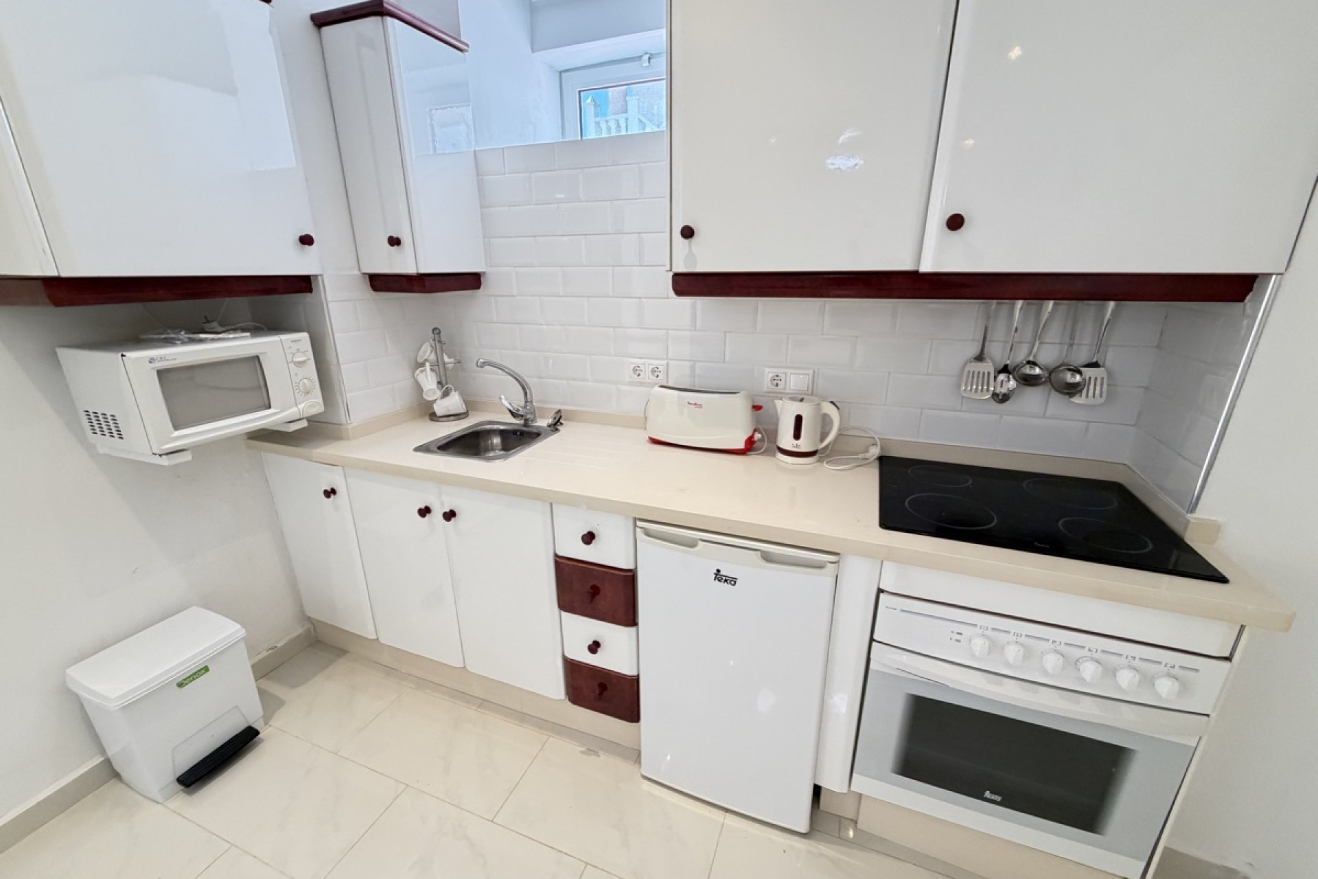 Resale - Villa -
San Miguel de Salinas - Lake View Mansions