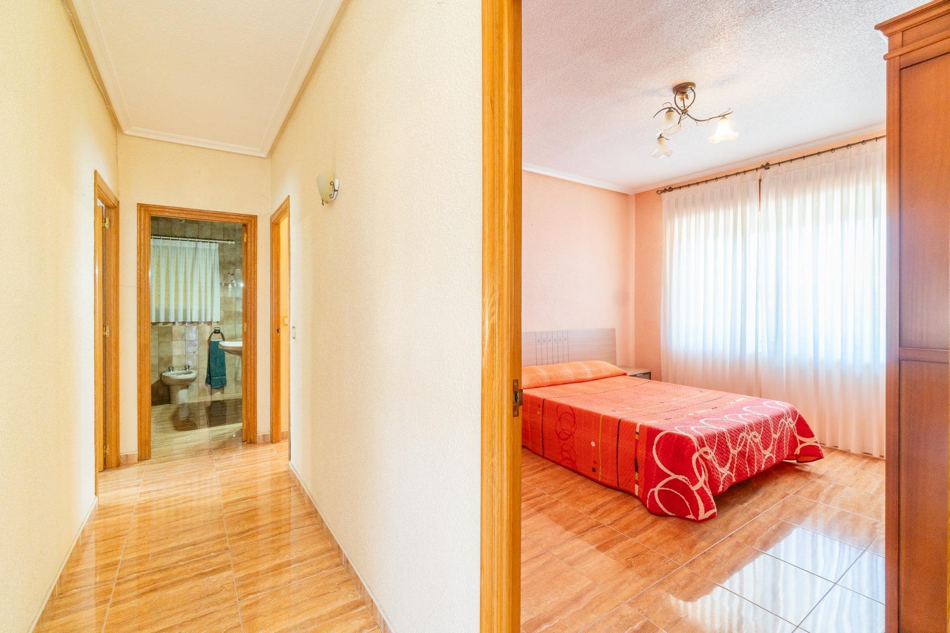 Resale - Villa -
San Miguel de Salinas - Torremendo