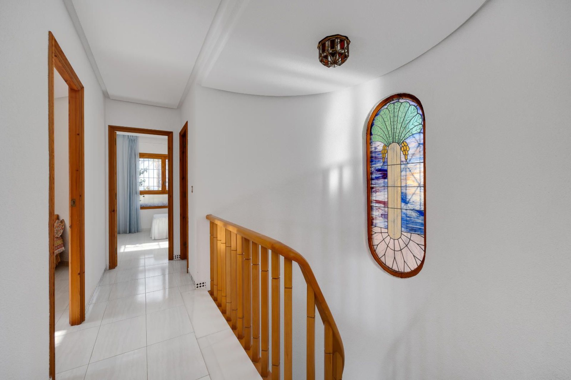 Resale - Villa -
Santa Pola