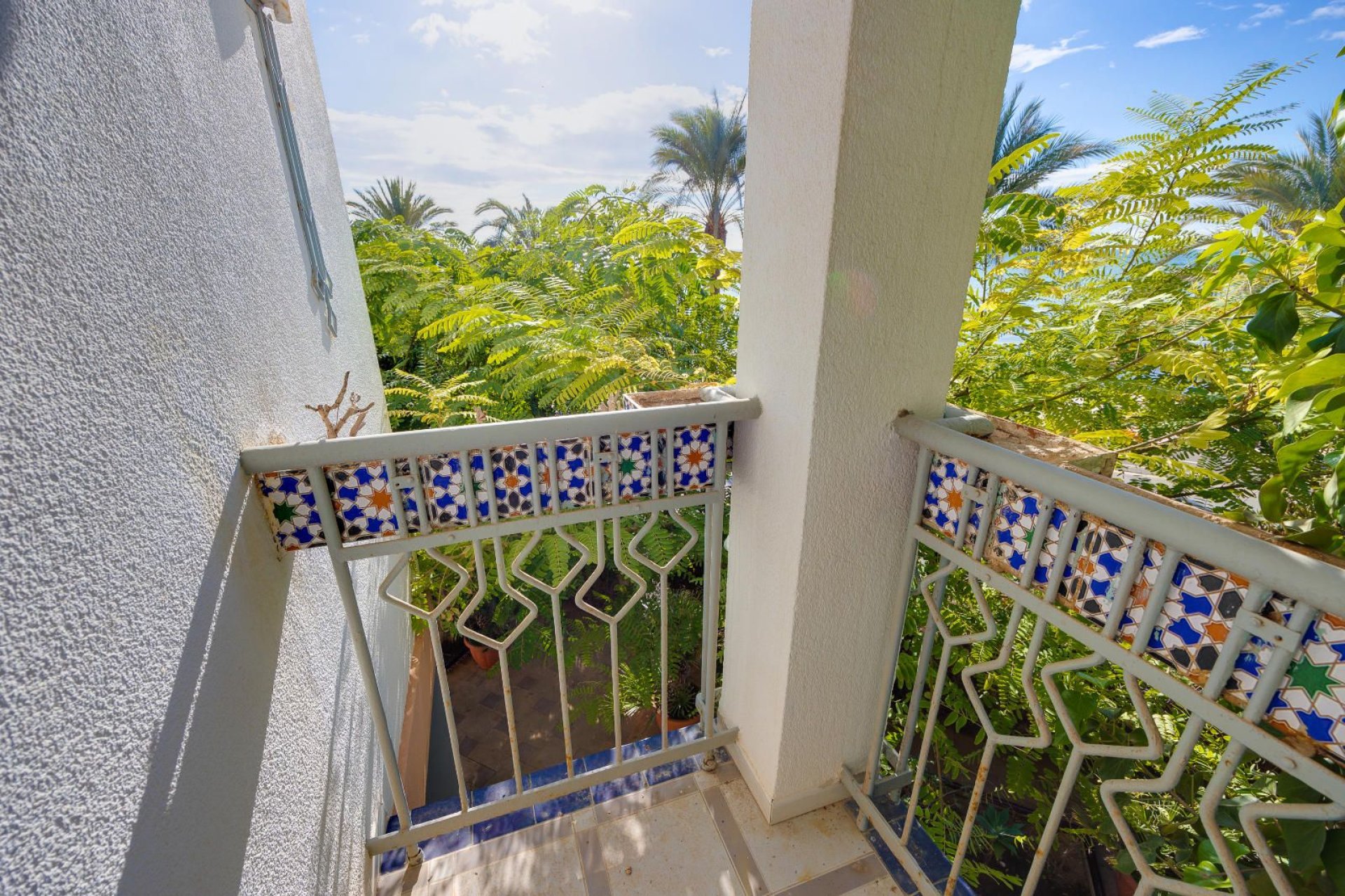 Resale - Villa -
Santa Pola