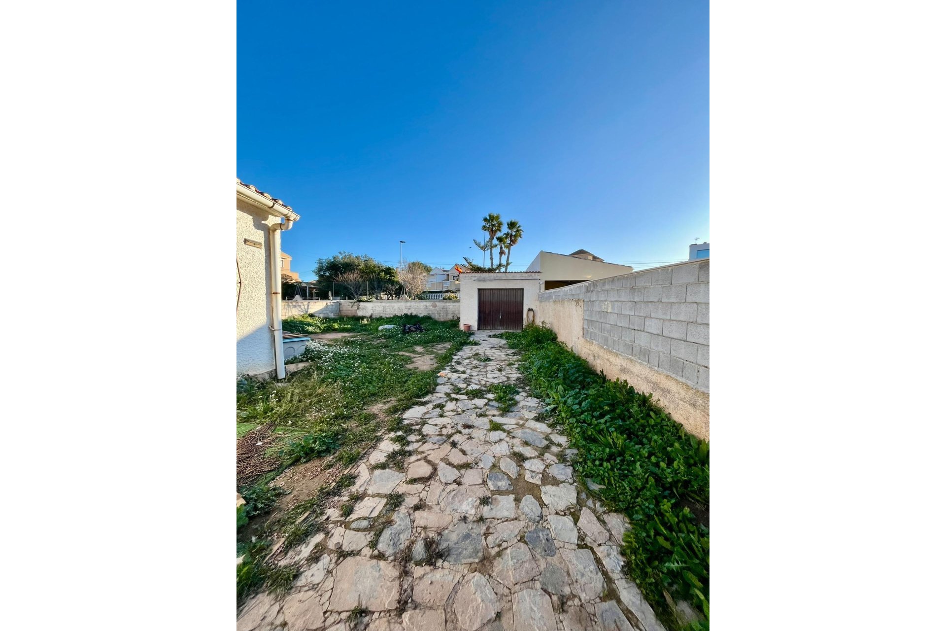 Resale - Villa -
Torrevieja - Aguas Nuevas