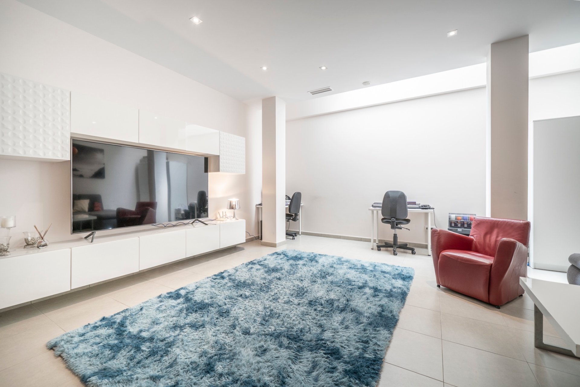 Resale - Villa -
Torrevieja - Aguas Nuevas