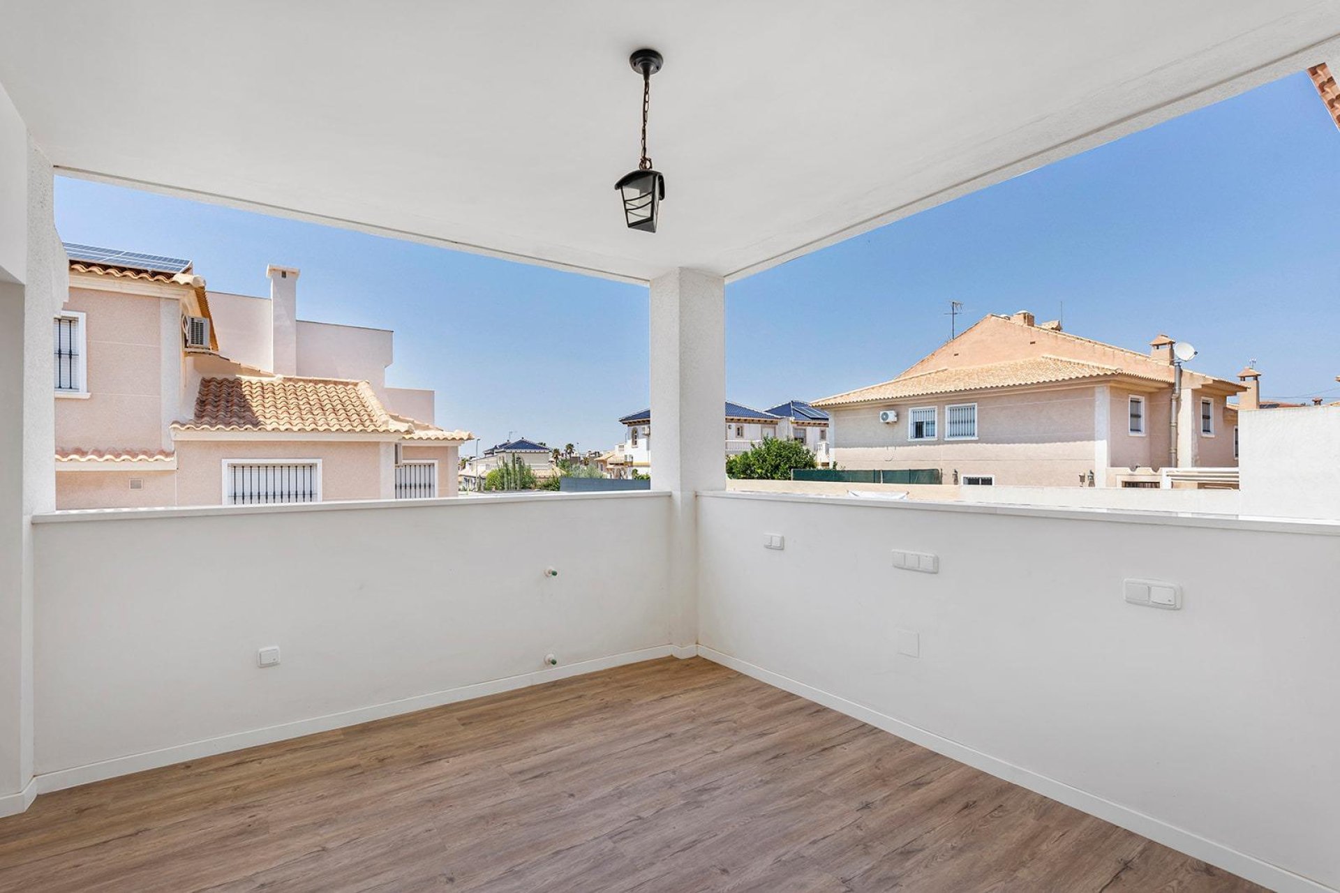 Resale - Villa -
Torrevieja - Aguas Nuevas