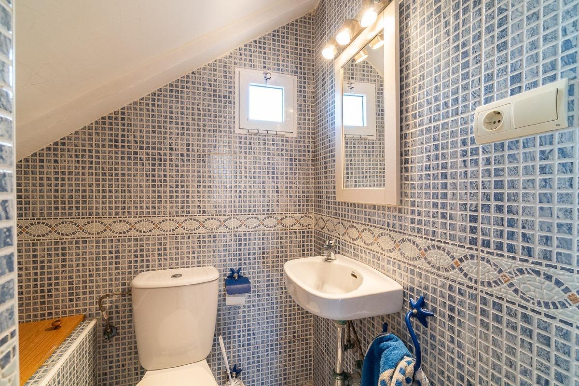 Resale - Villa -
Torrevieja - Cala de cabo cervera