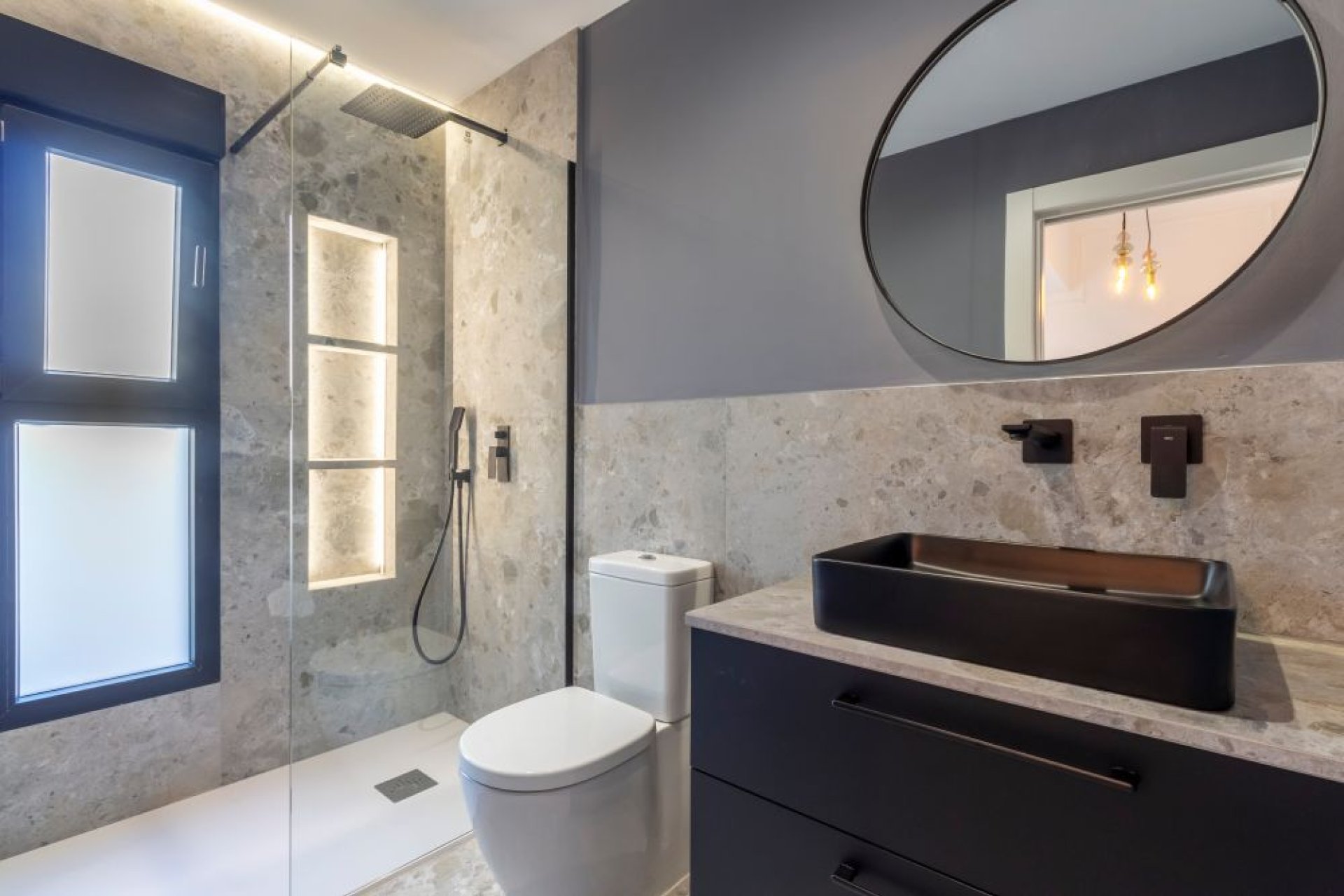 Resale - Villa -
Torrevieja - El Chaparral