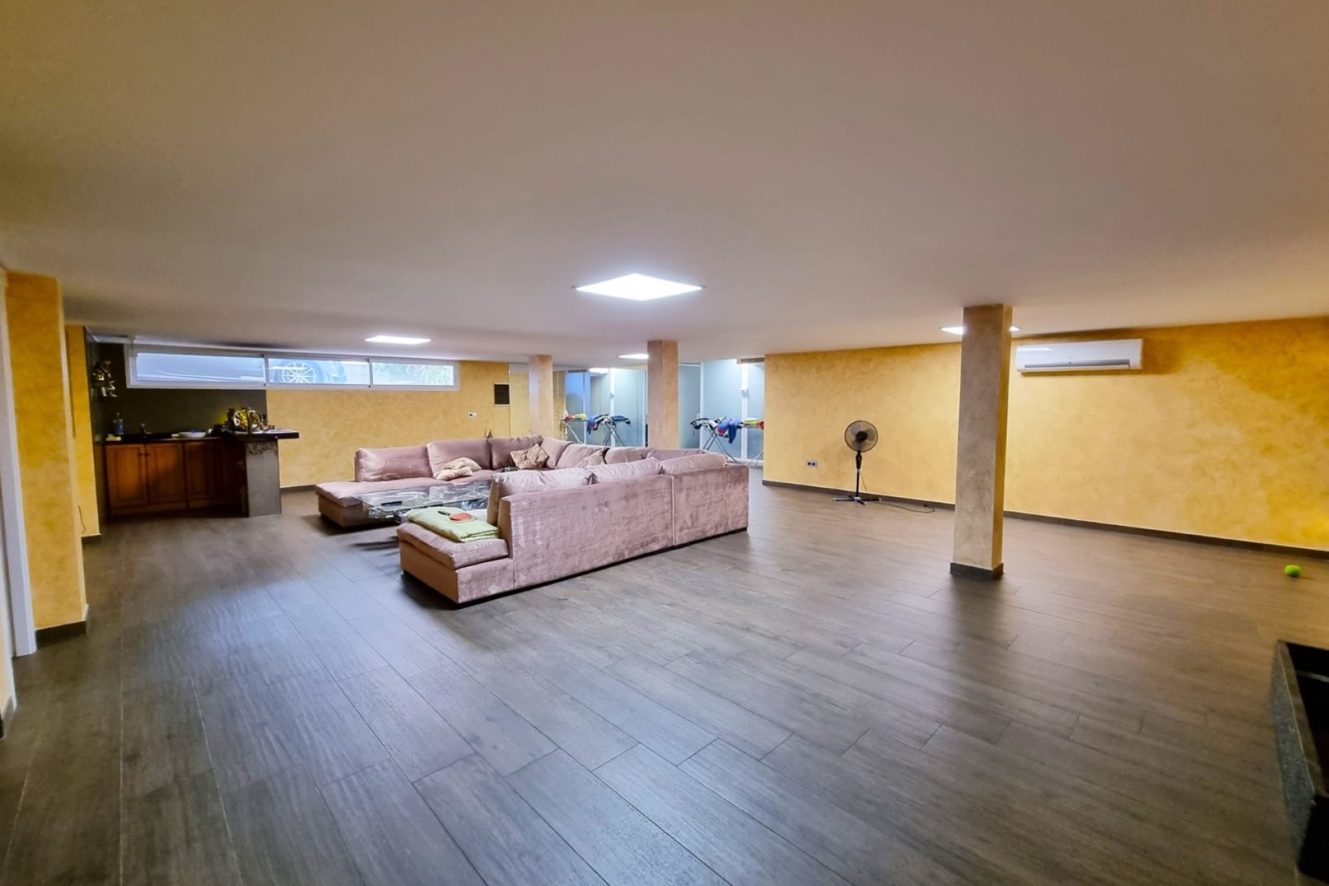 Resale - Villa -
Torrevieja - La Mata - Town