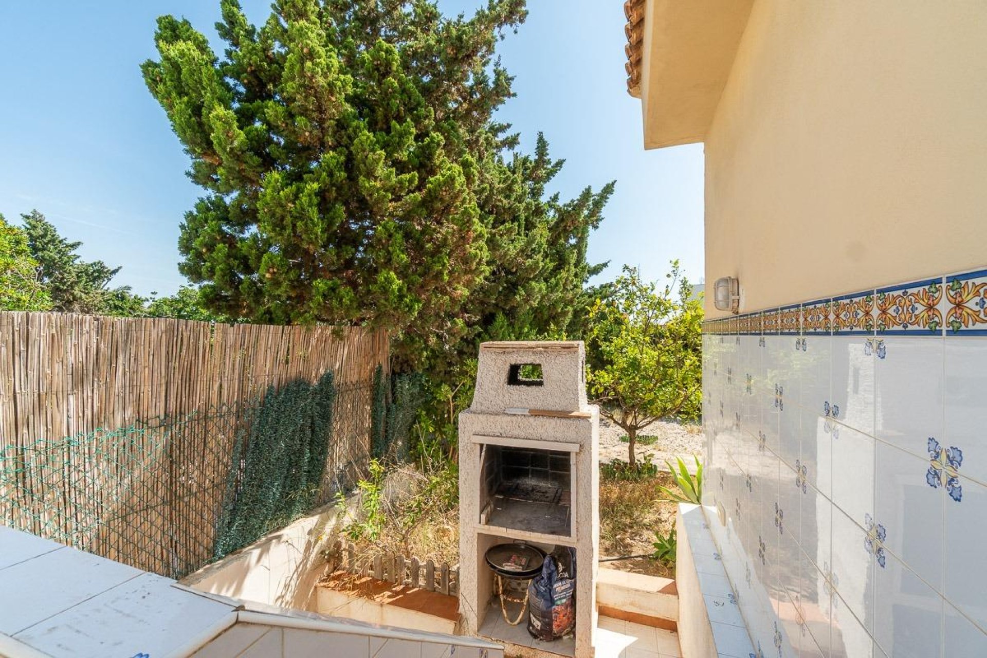 Resale - Villa -
Torrevieja - La Mata