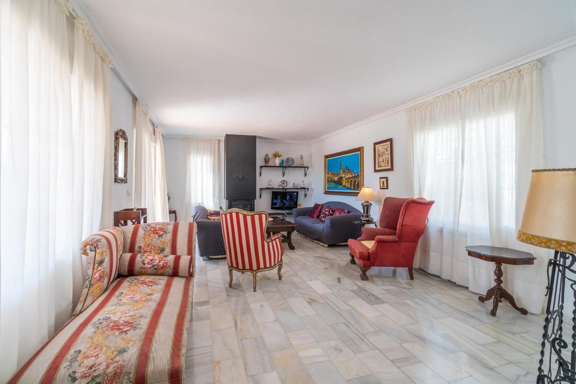 Resale - Villa -
Torrevieja - La Mata