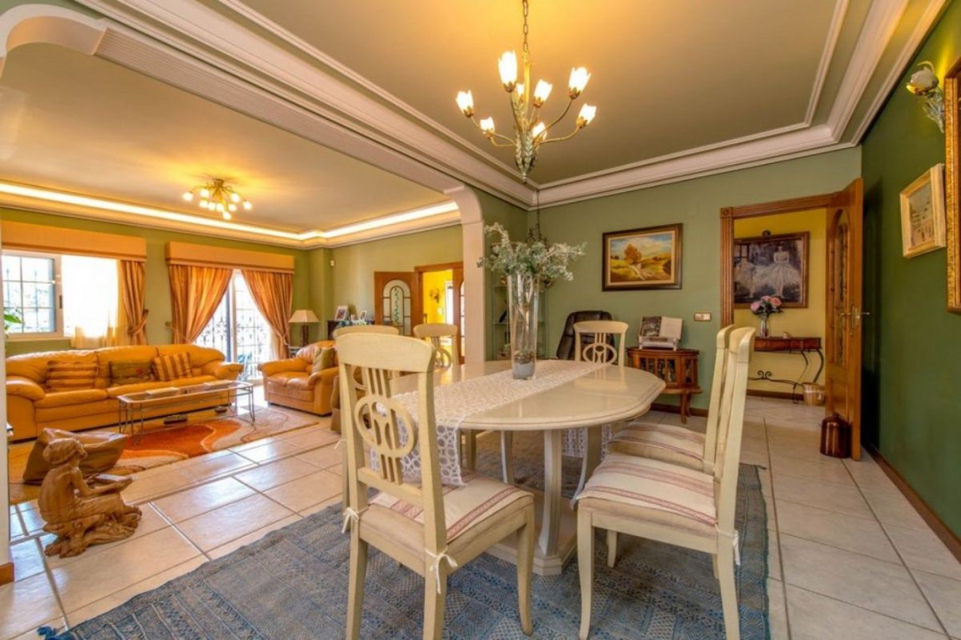 Resale - Villa -
Torrevieja - La Mata