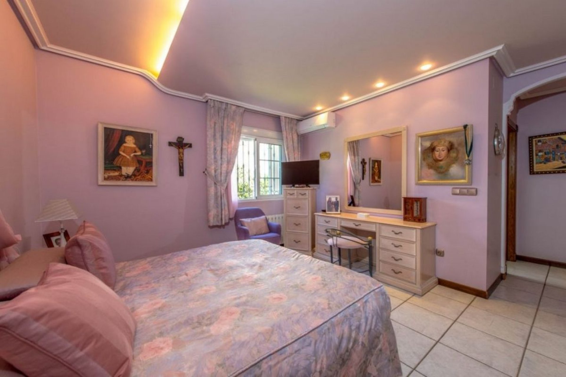 Resale - Villa -
Torrevieja - La Mata