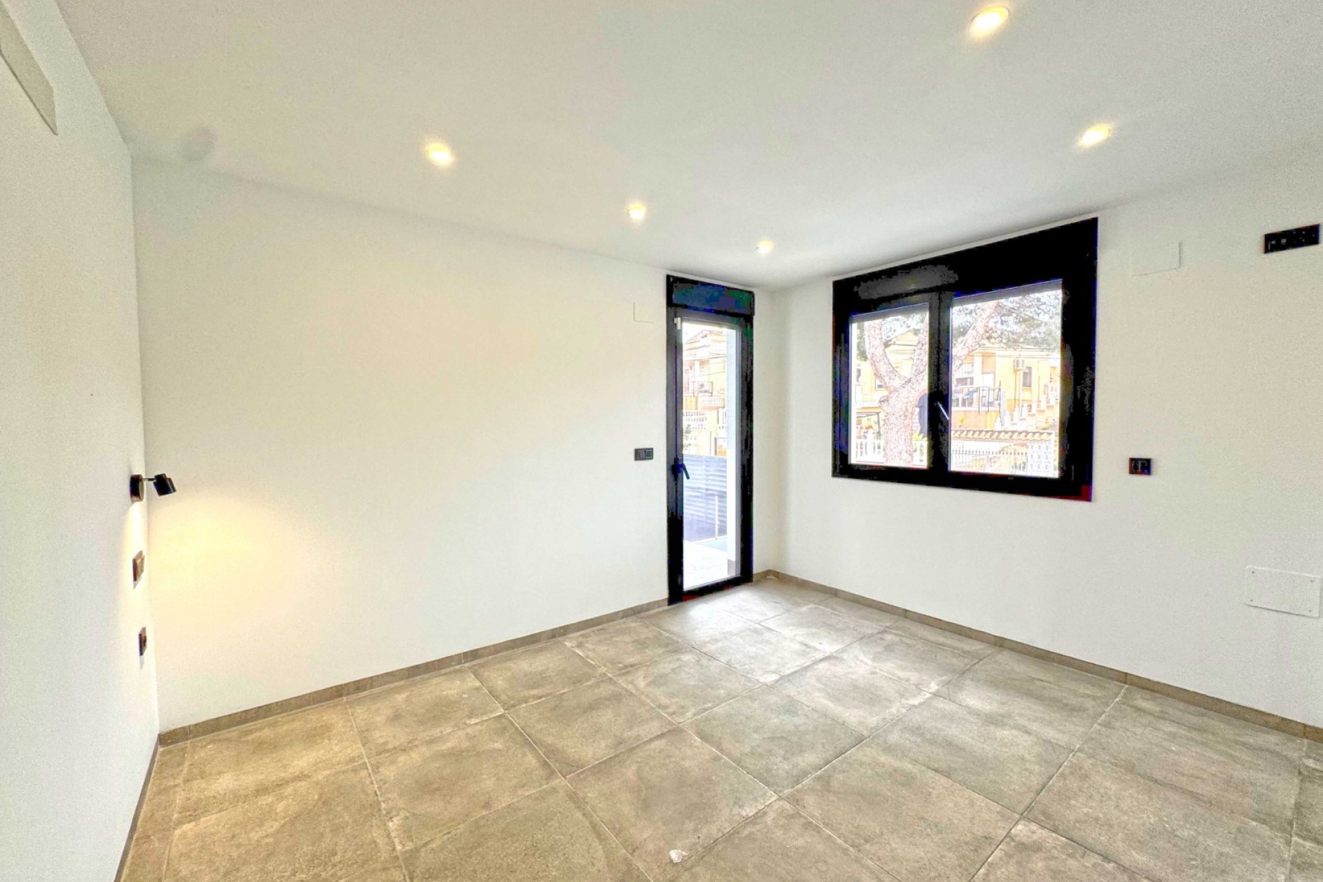 Resale - Villa -
Torrevieja - Los Balcones - Los Altos del Edén