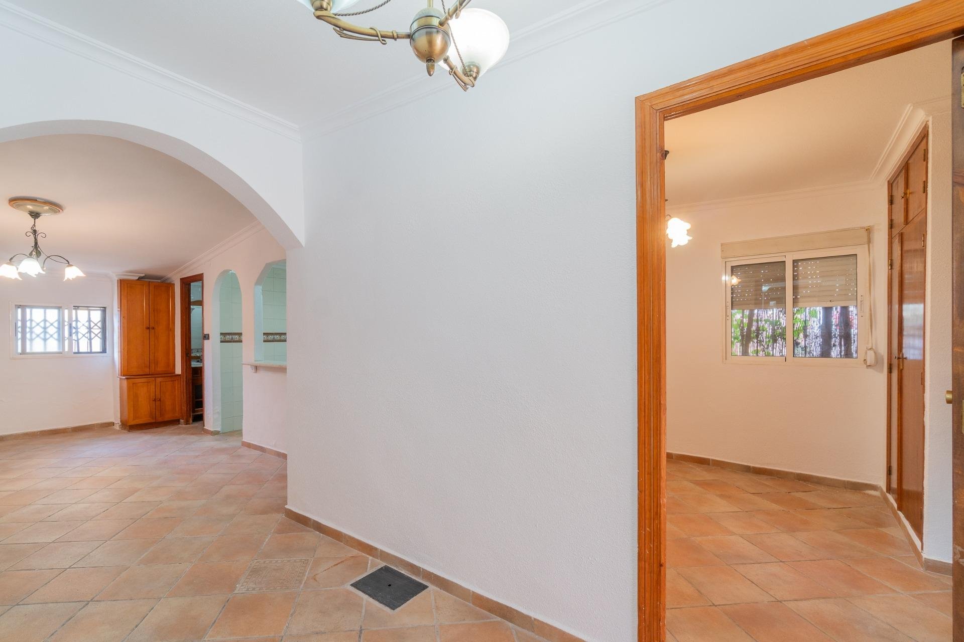 Resale - Villa -
Torrevieja - Los Balcones - Los Altos del Edén