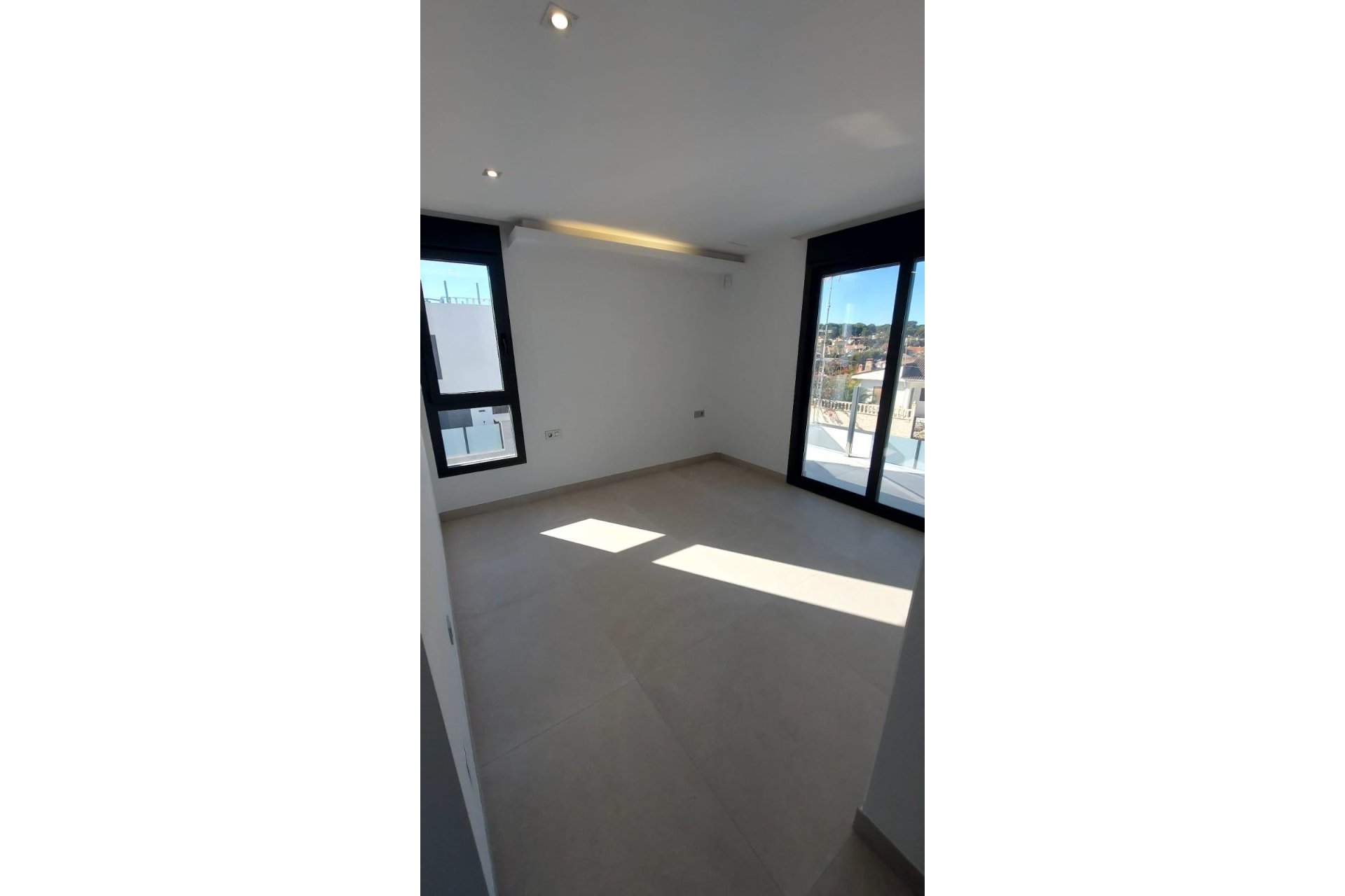 Resale - Villa -
Torrevieja - Los Balcones - Los Altos del Edén