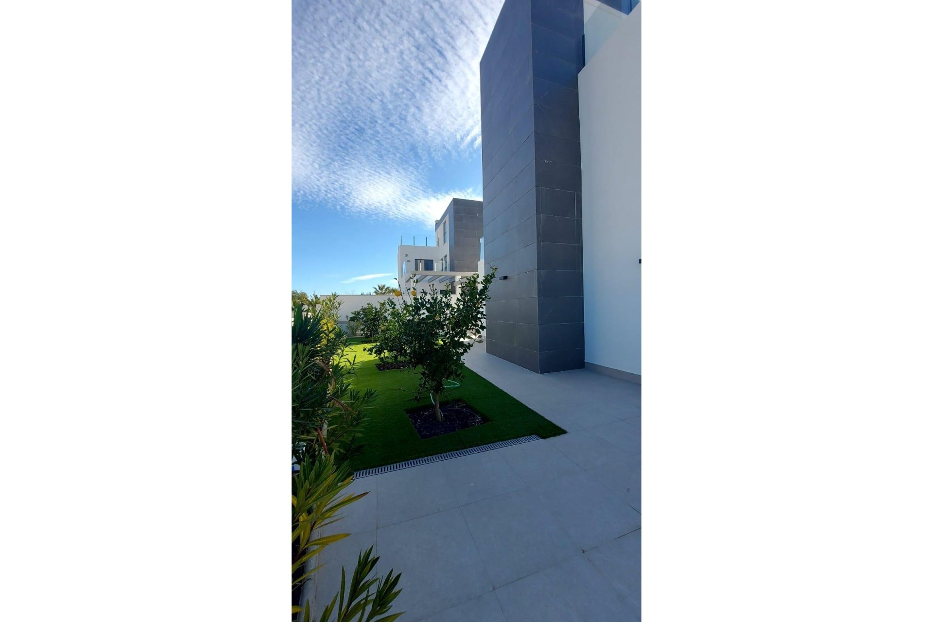 Resale - Villa -
Torrevieja - Los Balcones - Los Altos del Edén