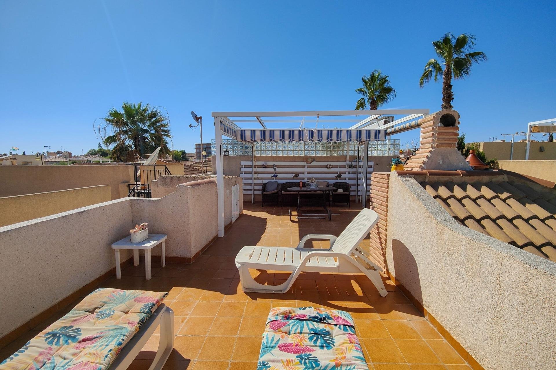 Resale - Villa -
Torrevieja - Los Frutales